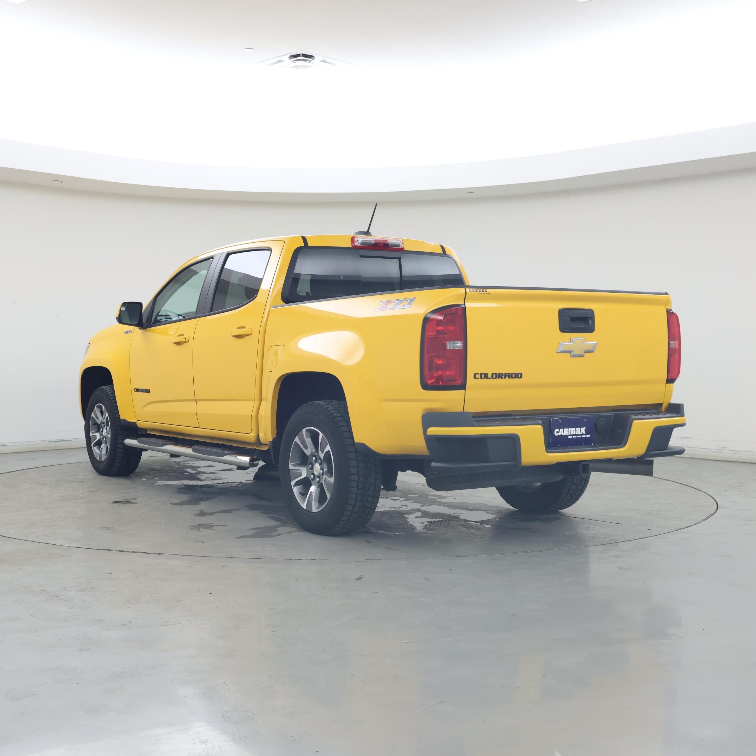 Thumbnail: 2018 Chevrolet Colorado - 2