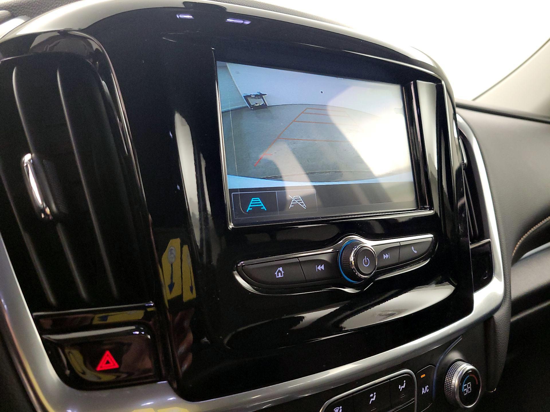 Thumbnail: 2019 Chevrolet Traverse - 14