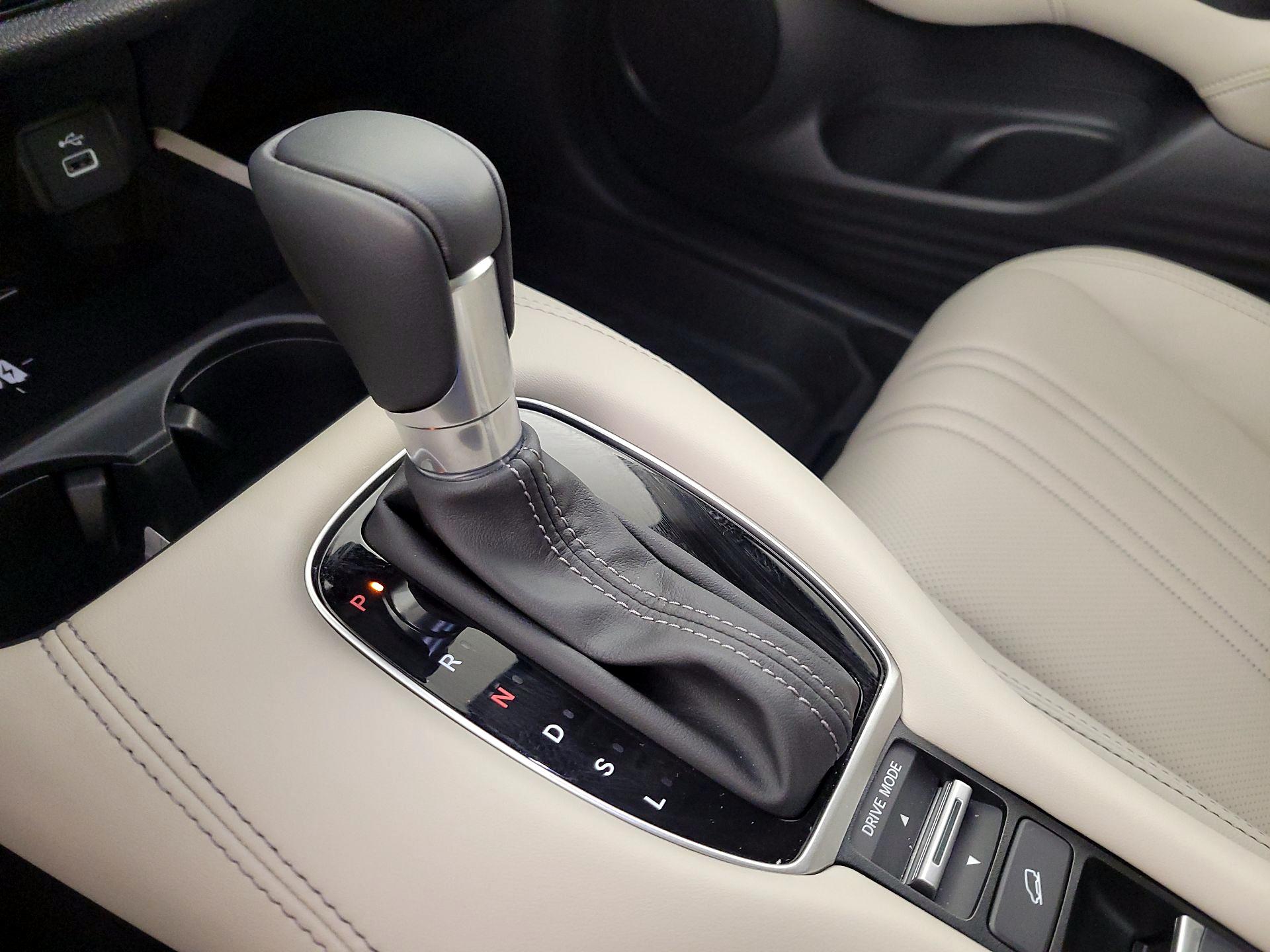 Thumbnail: 2025 Honda HR-V - 17