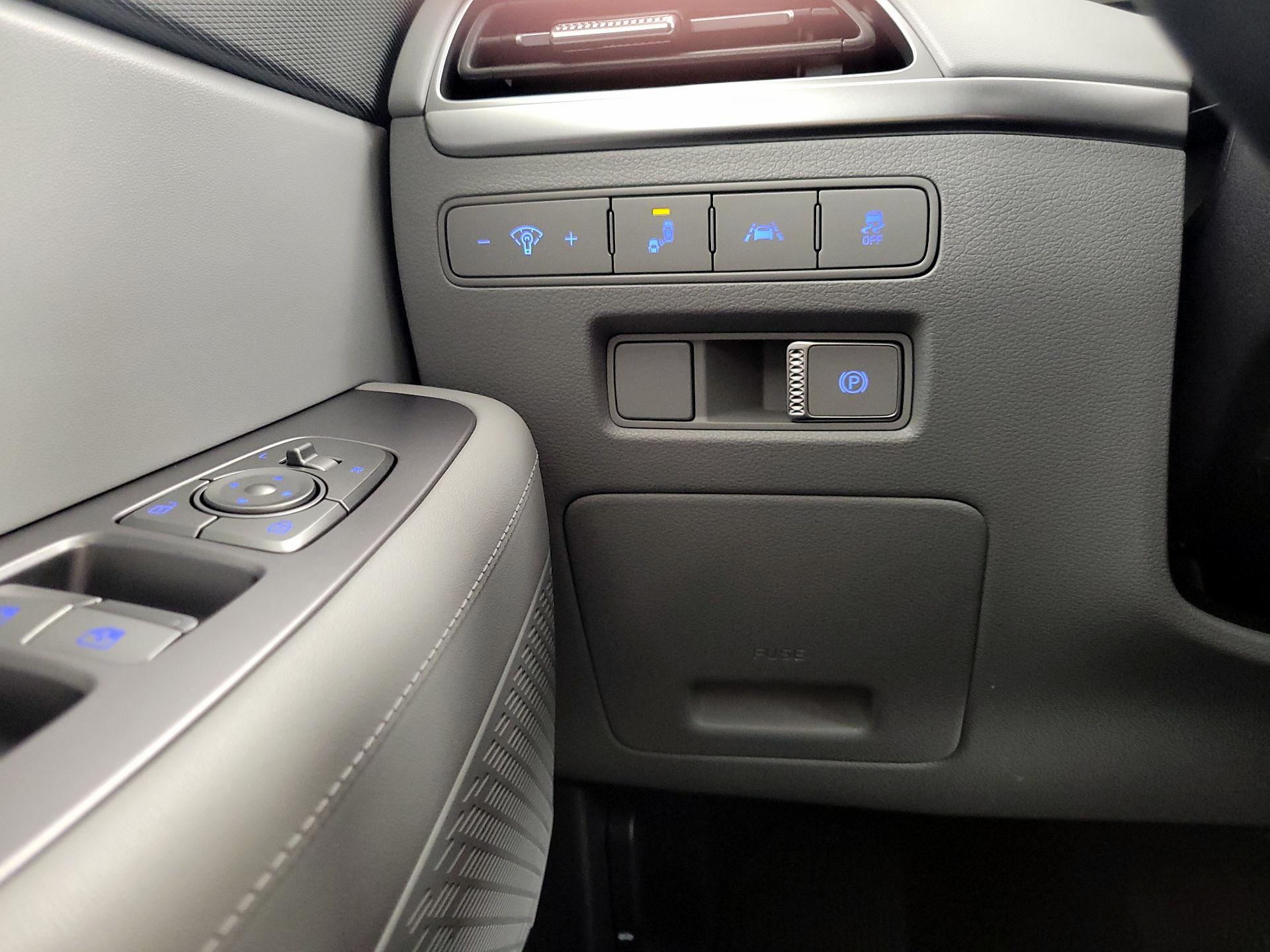 Thumbnail: 2022 Hyundai Palisade - 13