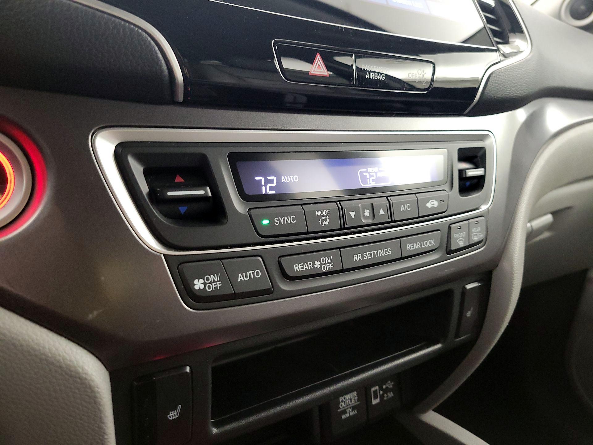 Thumbnail: 2022 Honda Pilot - 16