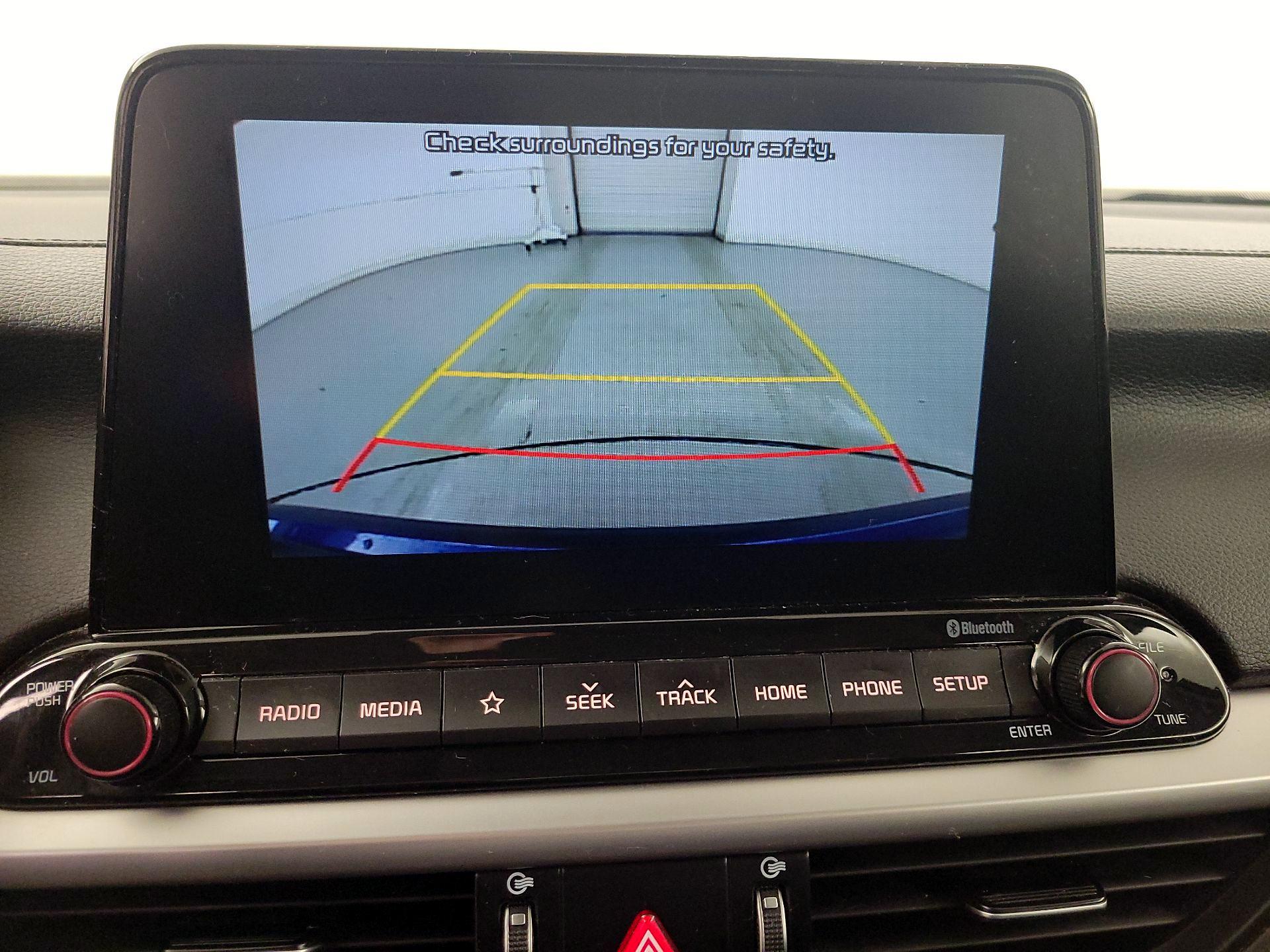 Thumbnail: 2020 Kia Forte - 14