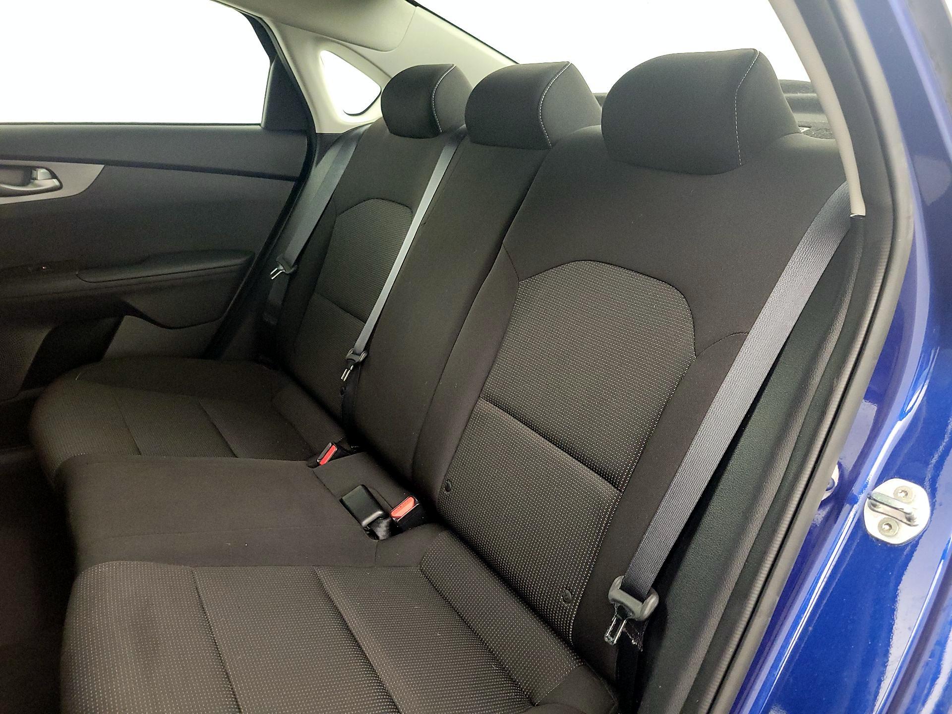 Thumbnail: 2020 Kia Forte - 19