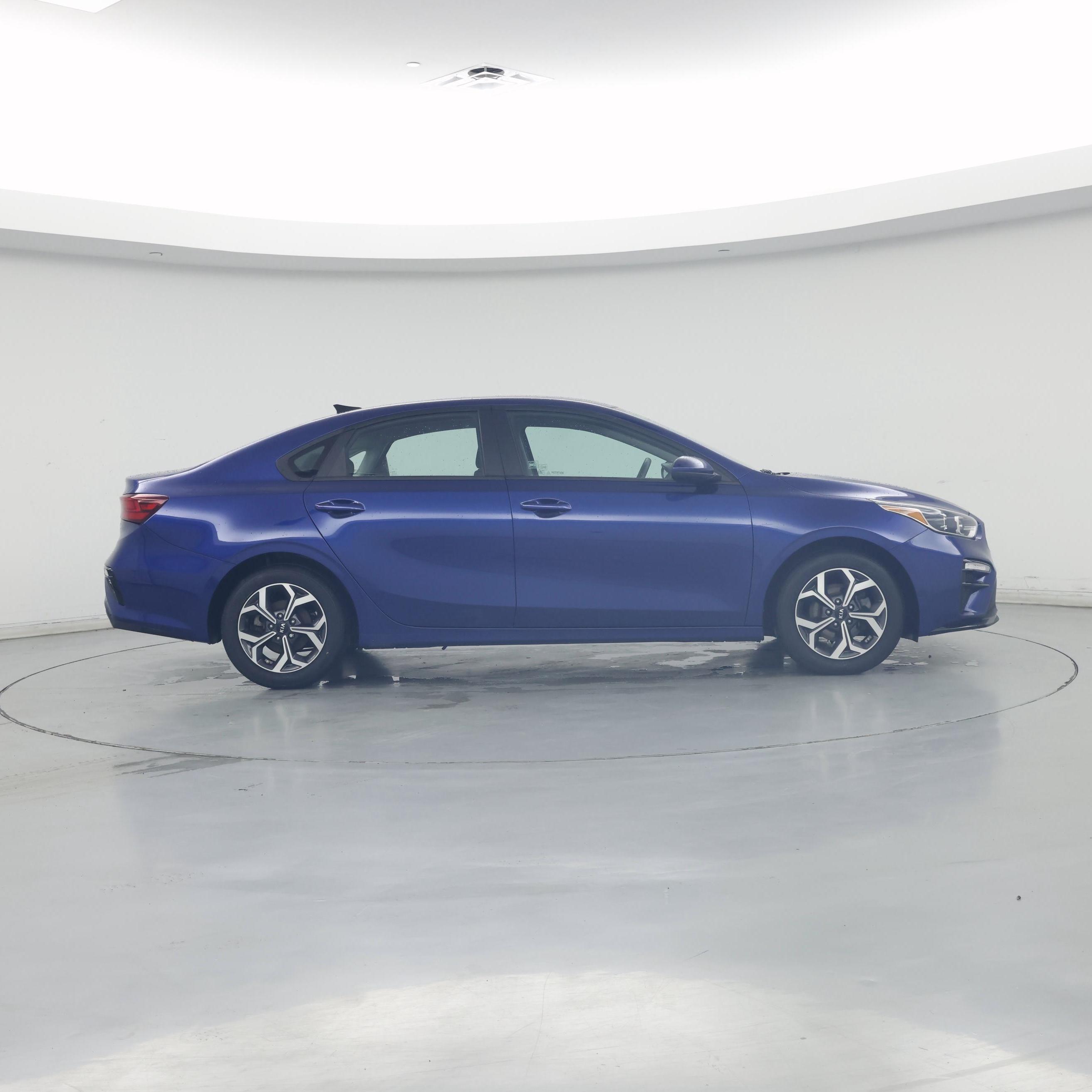 Thumbnail: 2020 Kia Forte - 7