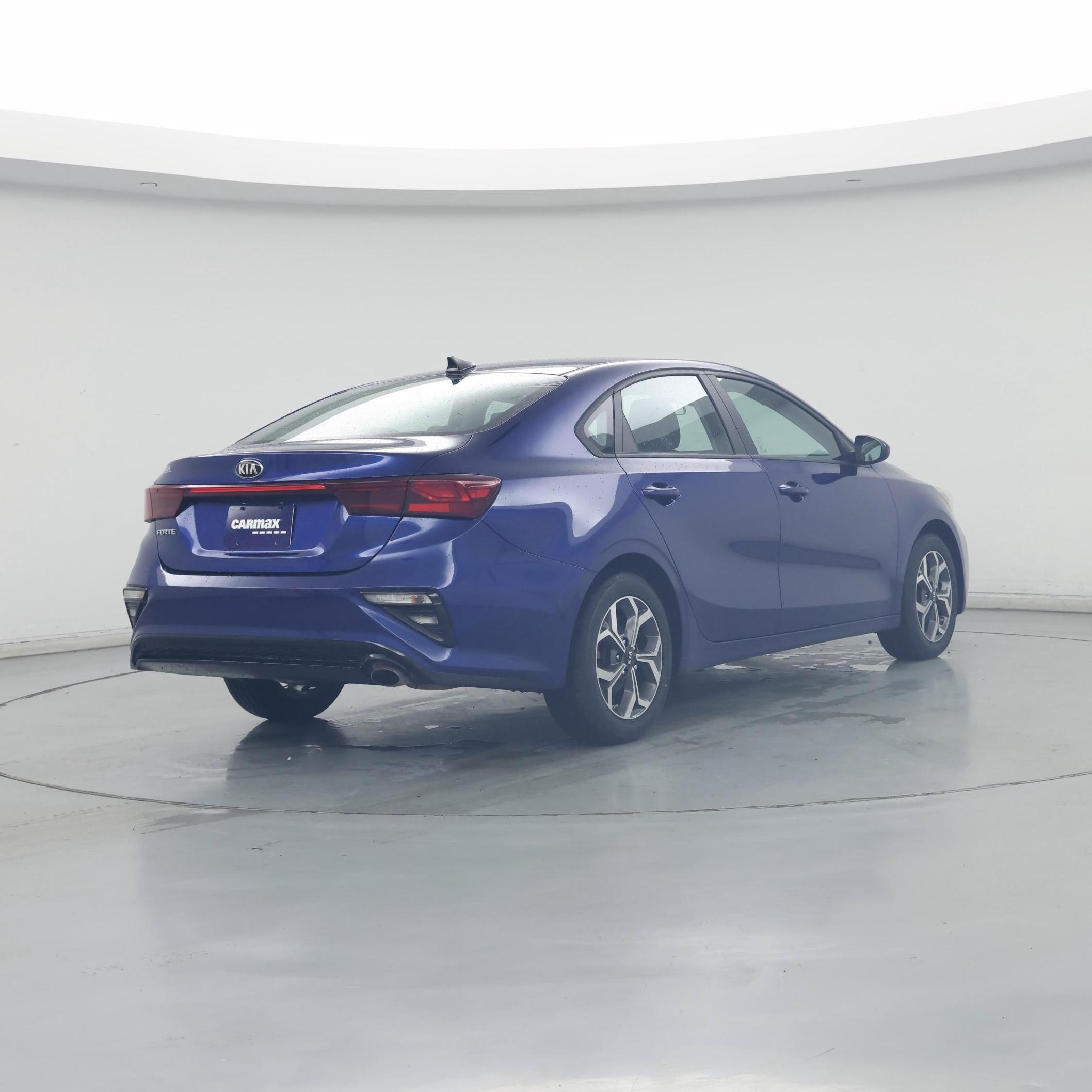 Thumbnail: 2020 Kia Forte - 8
