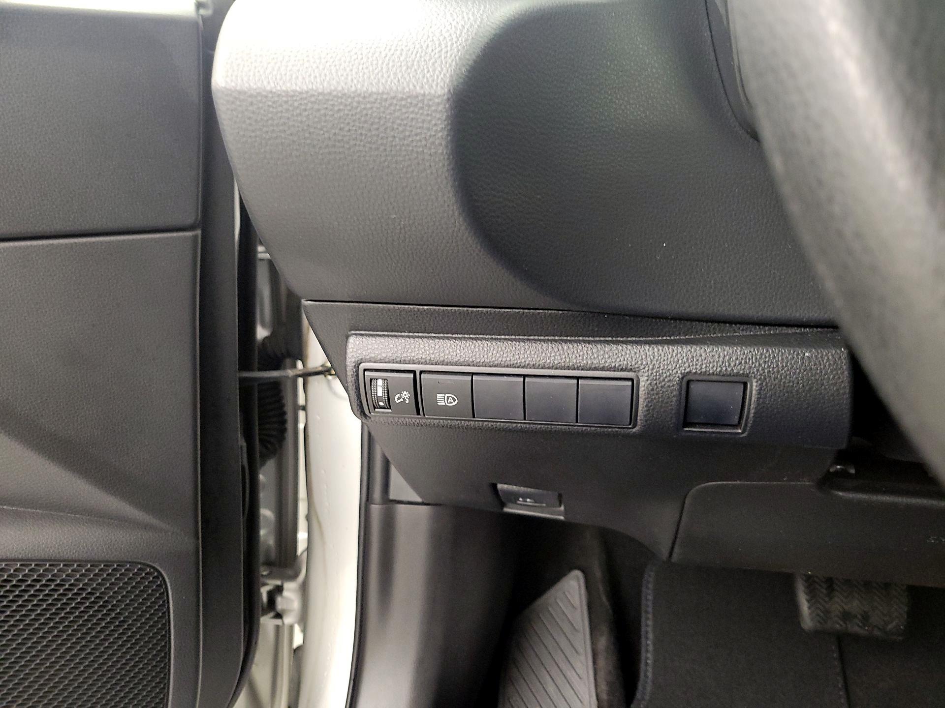 Thumbnail: 2021 Toyota Corolla - 13