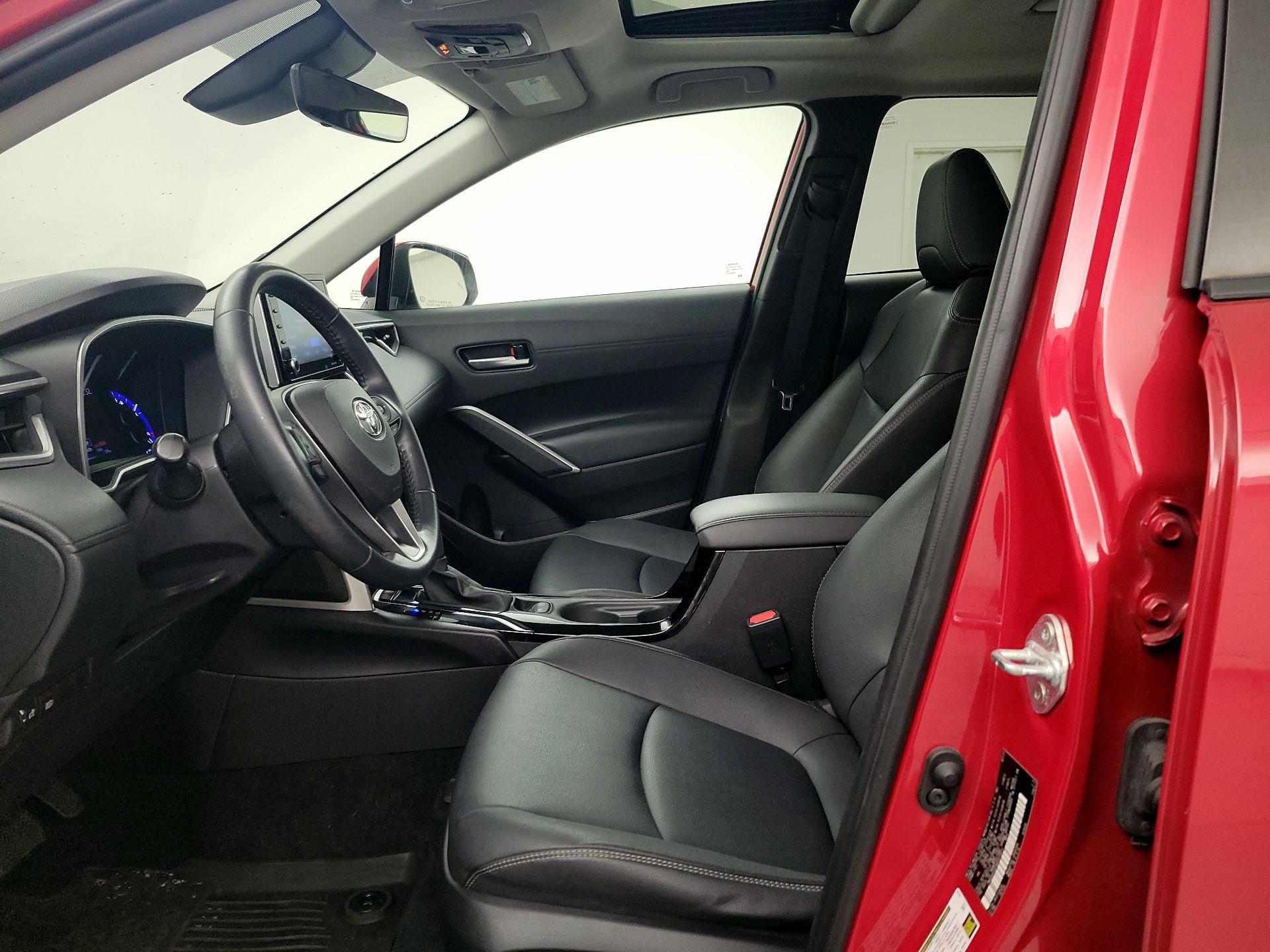 Thumbnail: 2022 Toyota Corolla Cross - 11