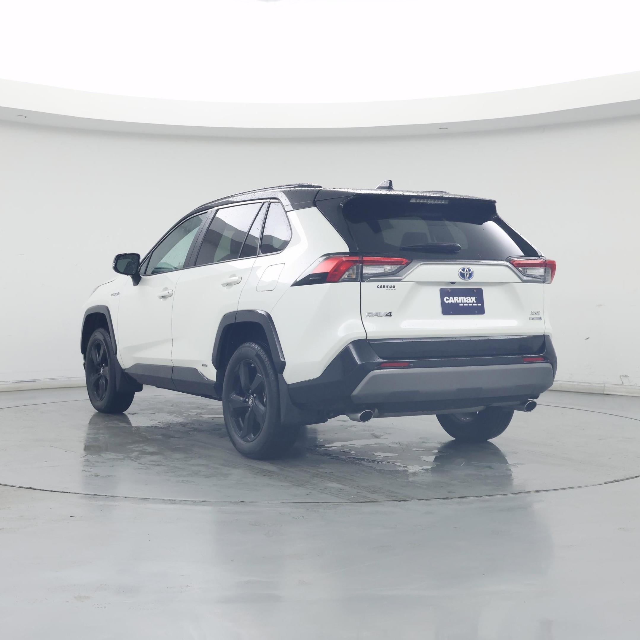 Thumbnail: 2019 Toyota RAV4 - 2
