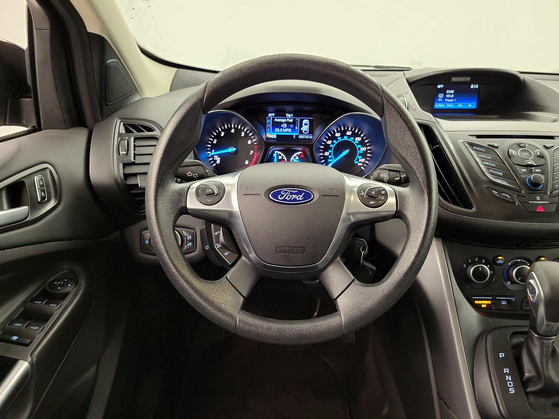 Thumbnail: 2016 Ford Escape - 10