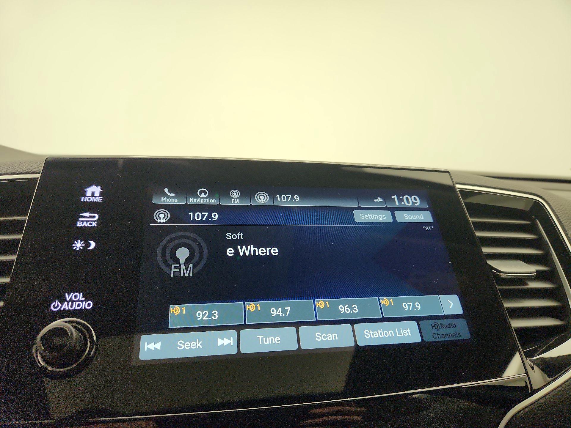 Thumbnail: 2022 Honda Pilot - 16