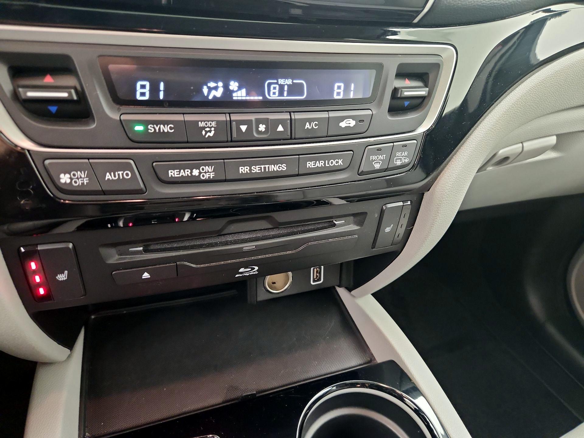 Thumbnail: 2022 Honda Pilot - 17