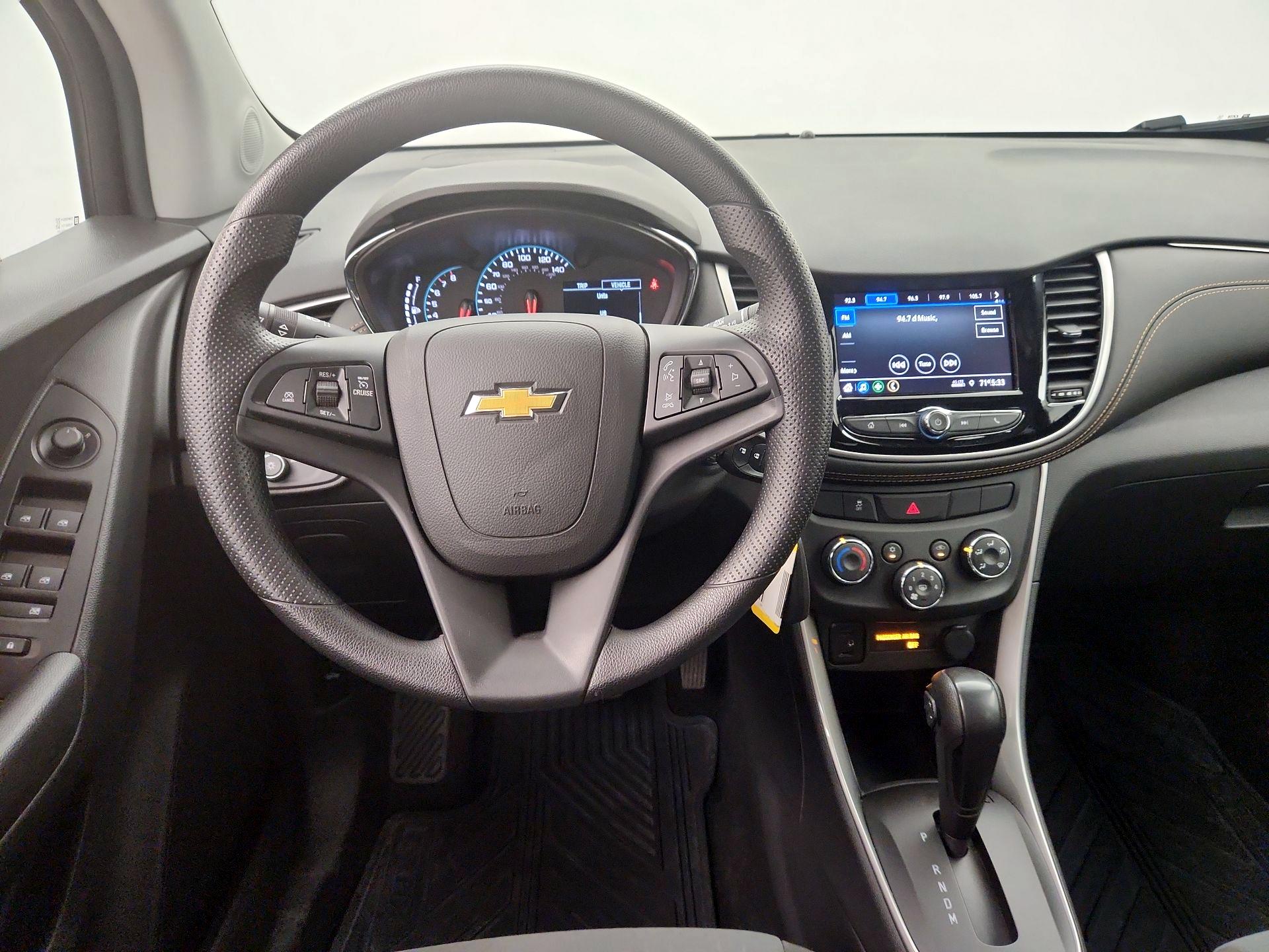 Thumbnail: 2020 Chevrolet Trax - 10