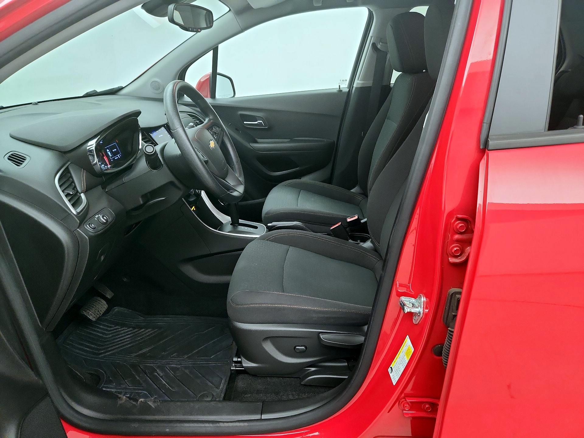 Thumbnail: 2020 Chevrolet Trax - 11