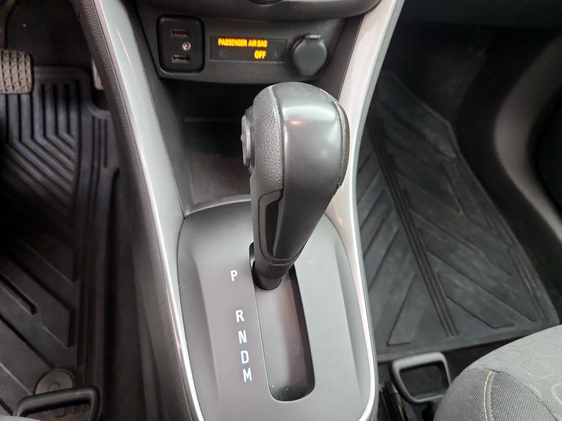 Thumbnail: 2020 Chevrolet Trax - 17