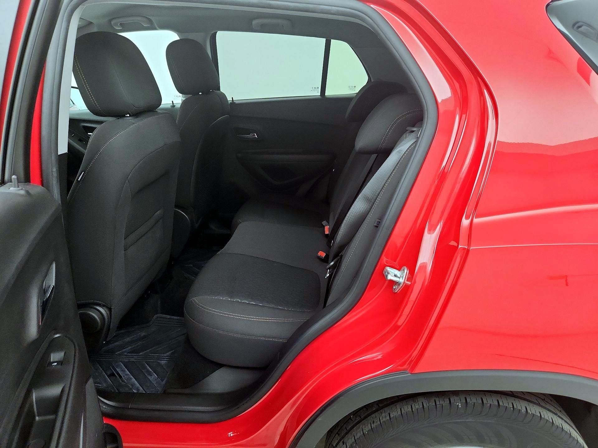 Thumbnail: 2020 Chevrolet Trax - 19