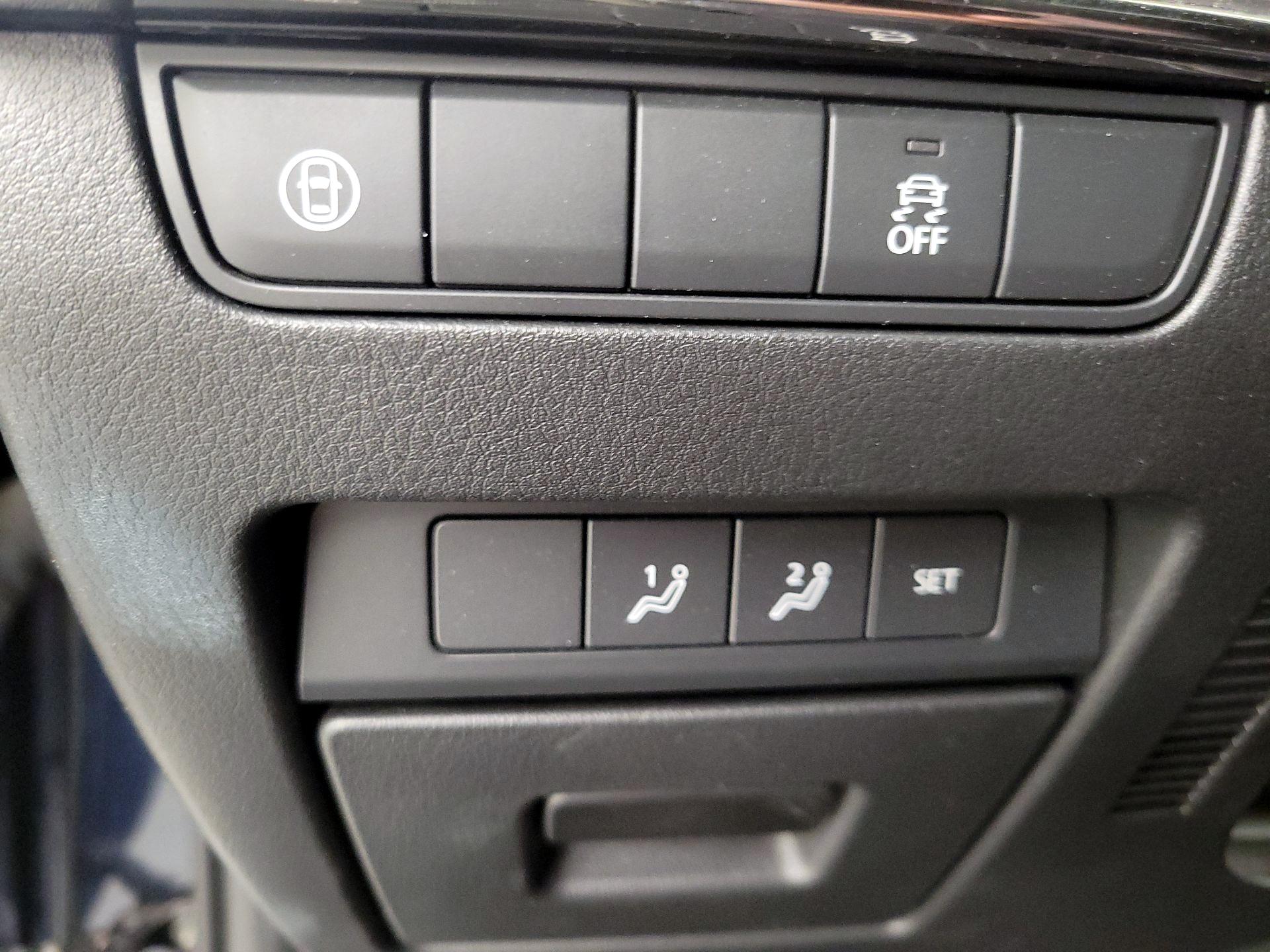 Thumbnail: 2019 Mazda Mazda3 - 13