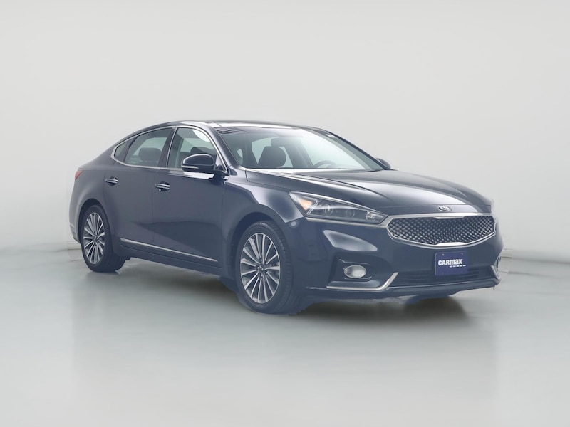 2017 Kia Cadenza Premium -
                  Cincinnati, OH