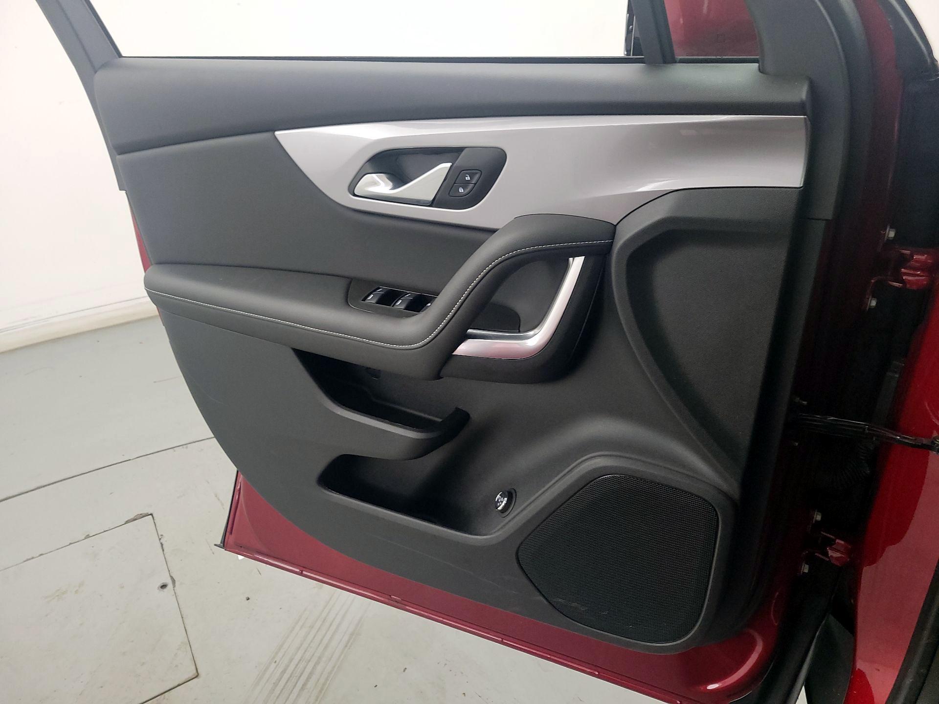 Thumbnail: 2024 Chevrolet Blazer - 12