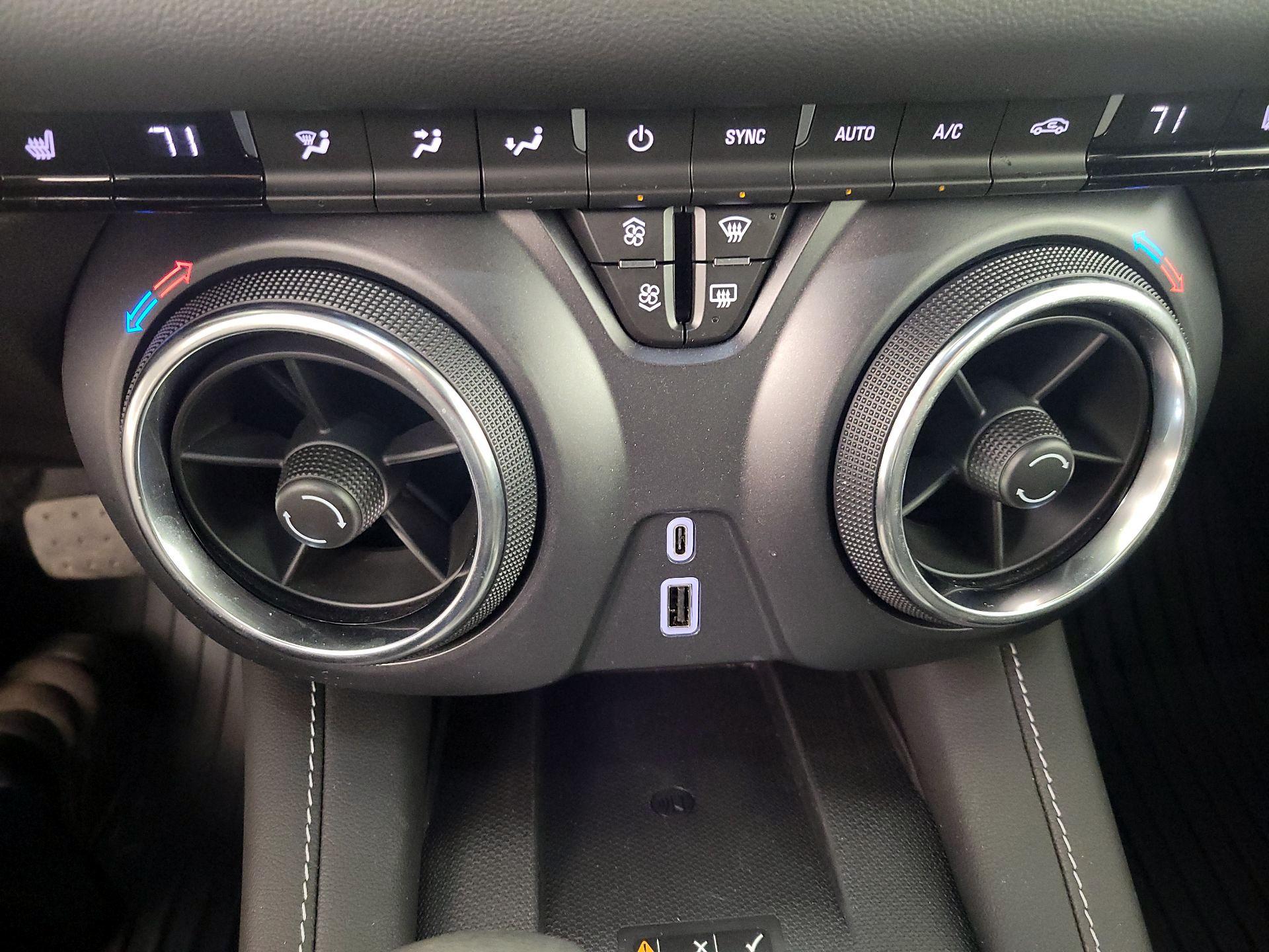 Thumbnail: 2024 Chevrolet Blazer - 17