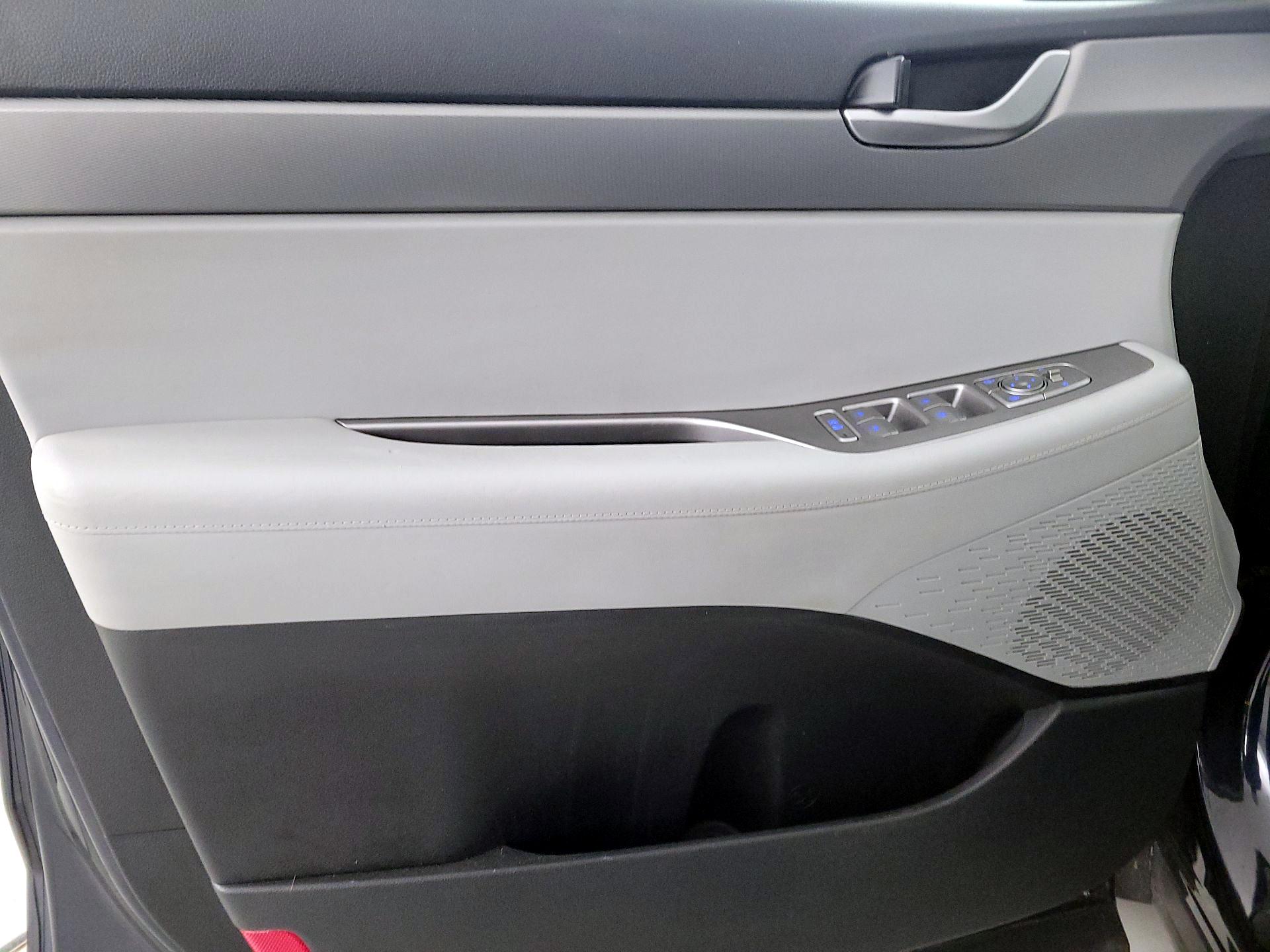 Thumbnail: 2020 Hyundai Palisade - 12