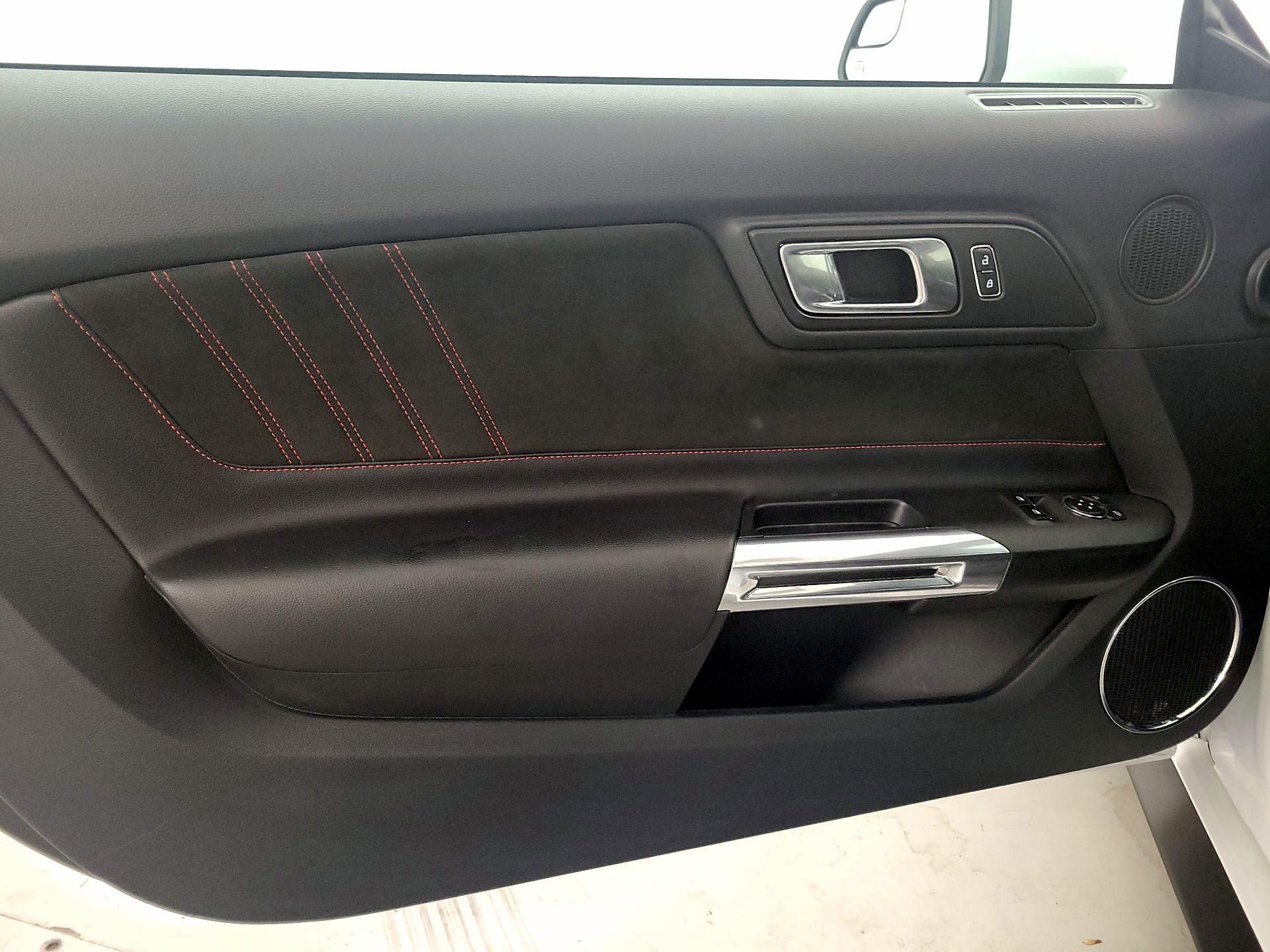 Thumbnail: 2020 Ford Mustang - 12