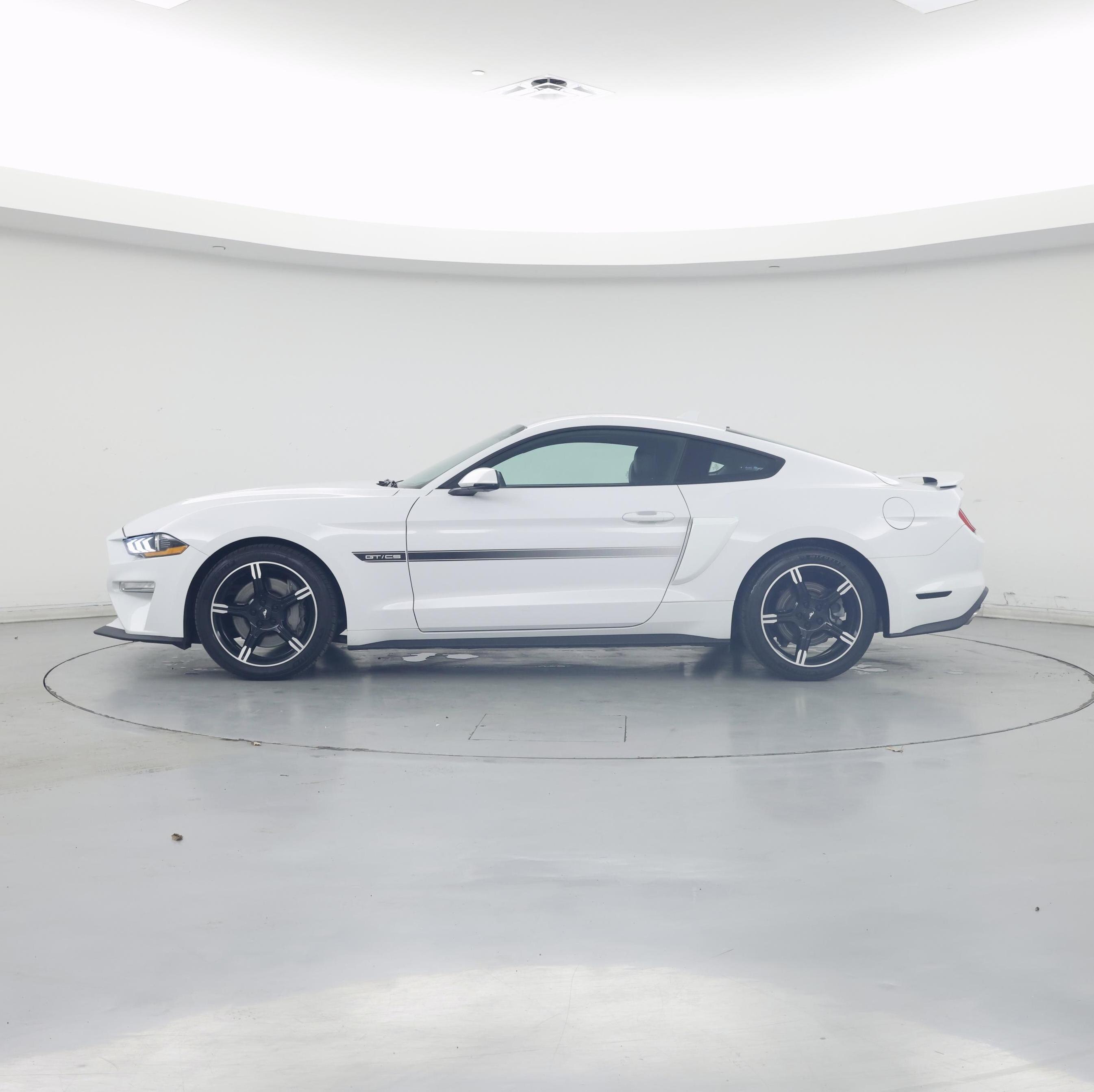 Thumbnail: 2020 Ford Mustang - 3