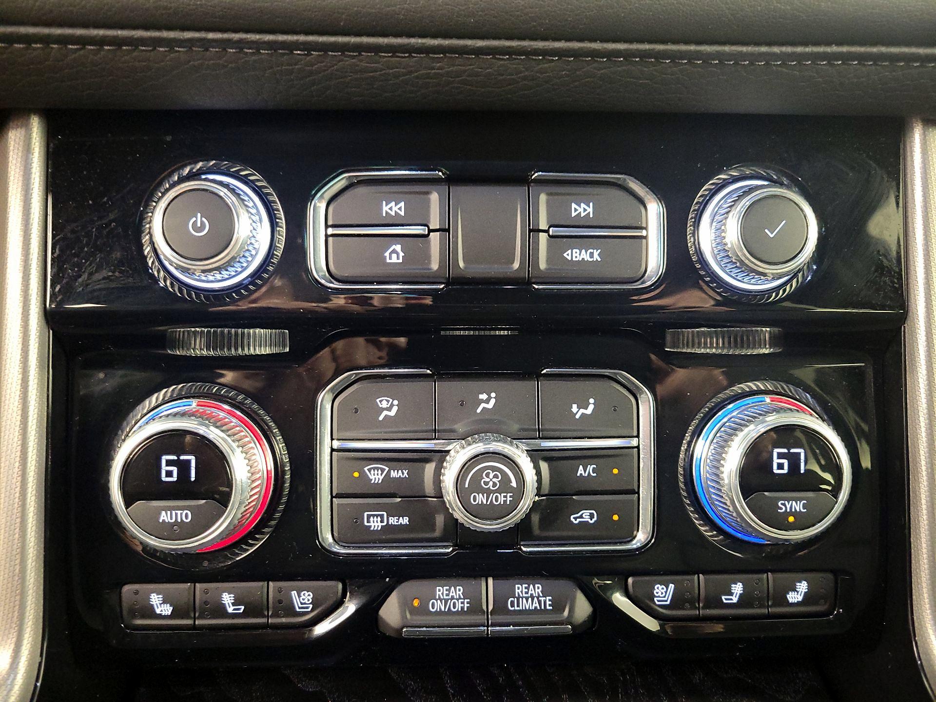 Thumbnail: 2024 GMC Yukon - 17