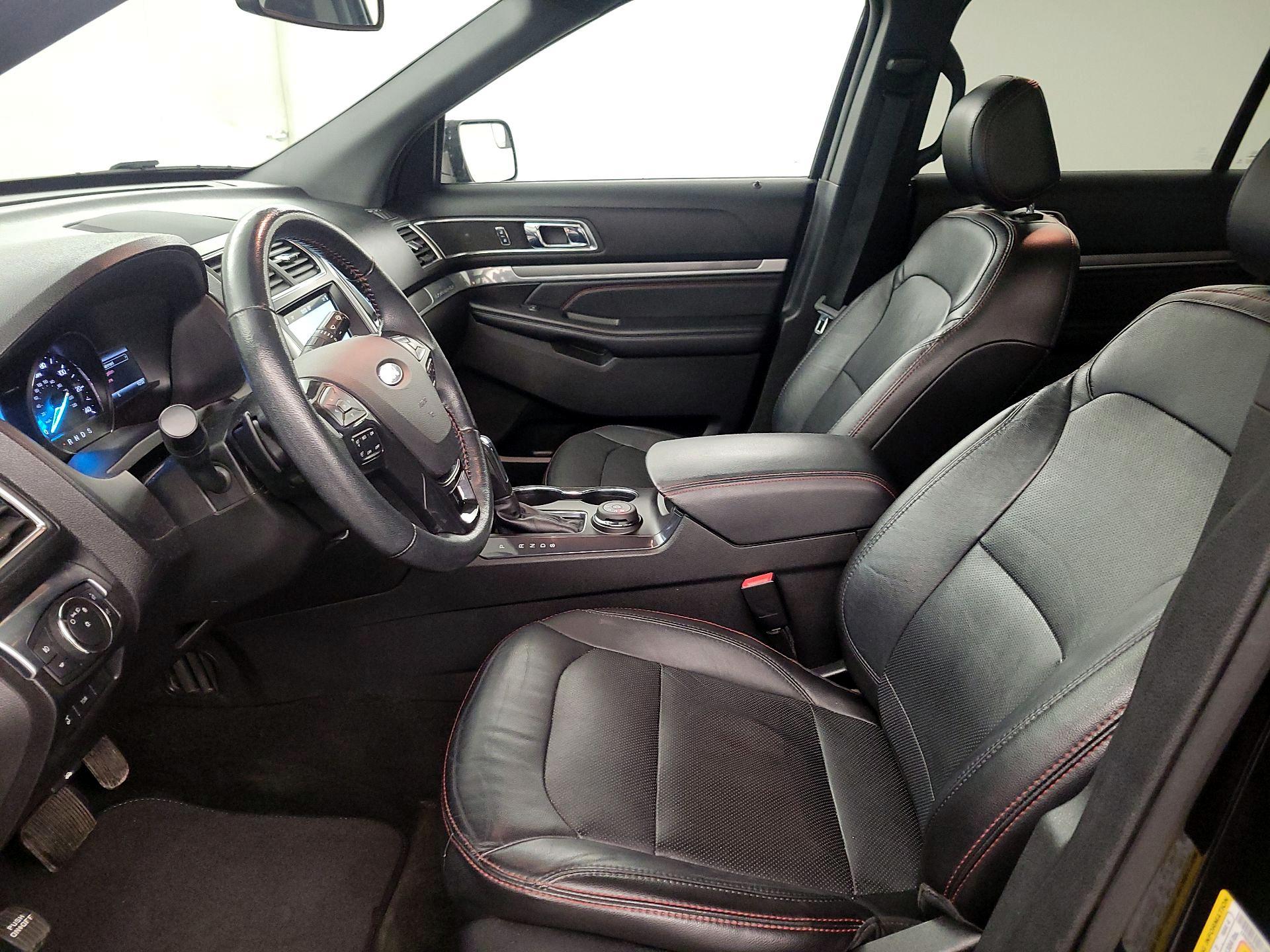 Thumbnail: 2017 Ford Explorer - 11