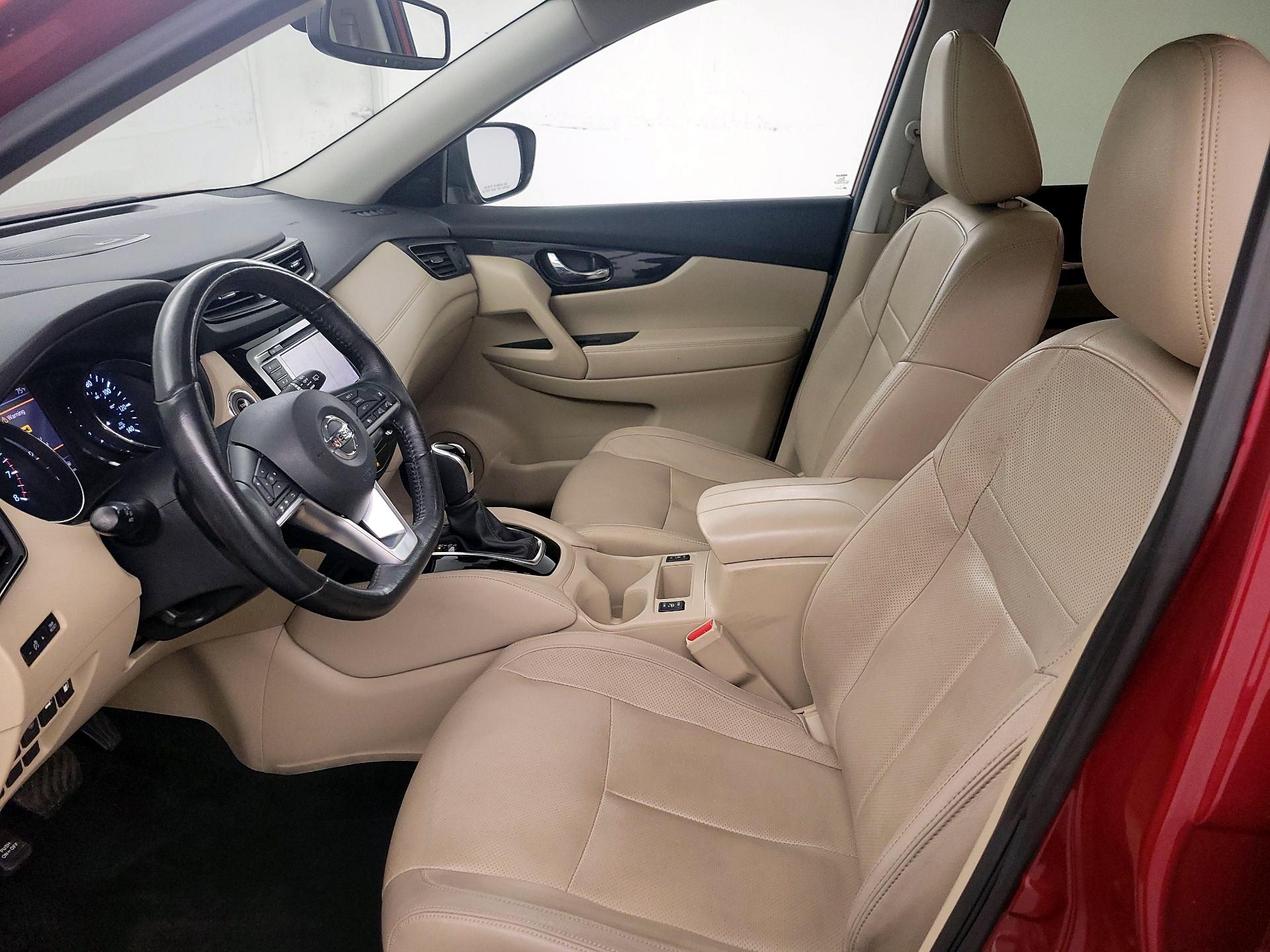 Thumbnail: 2018 Nissan Rogue - 11