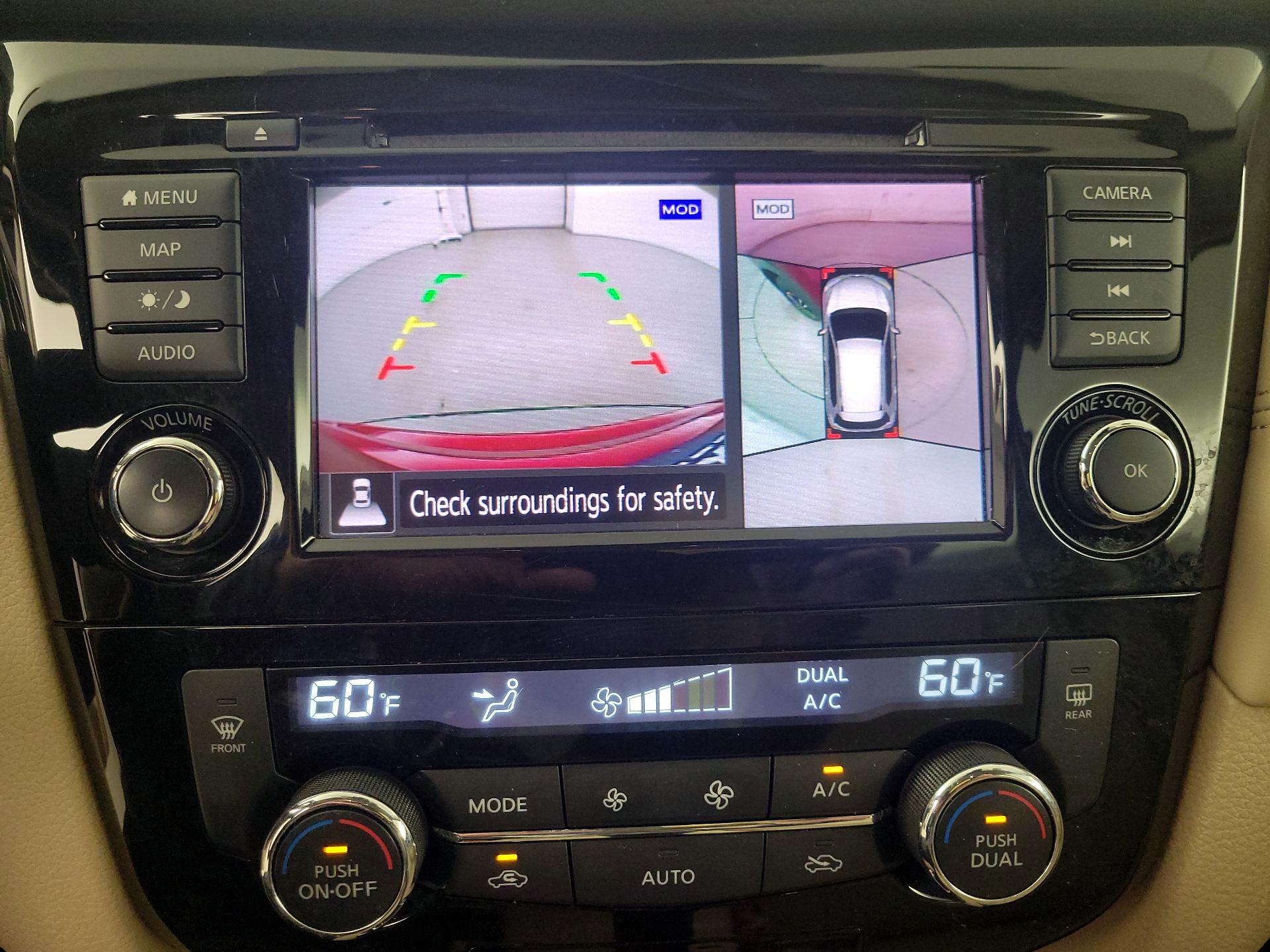 Thumbnail: 2018 Nissan Rogue - 15