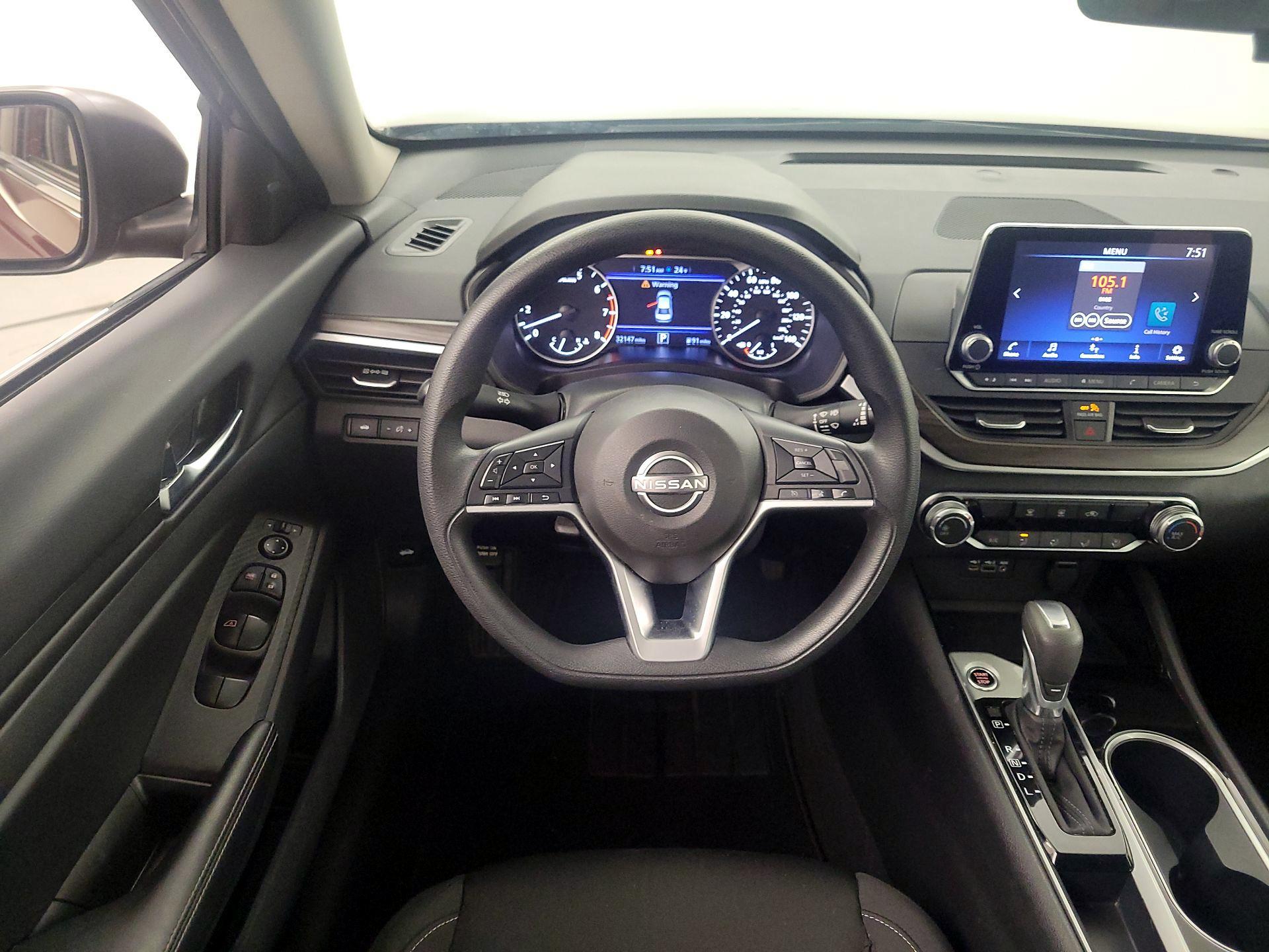 Thumbnail: 2024 Nissan Altima - 10