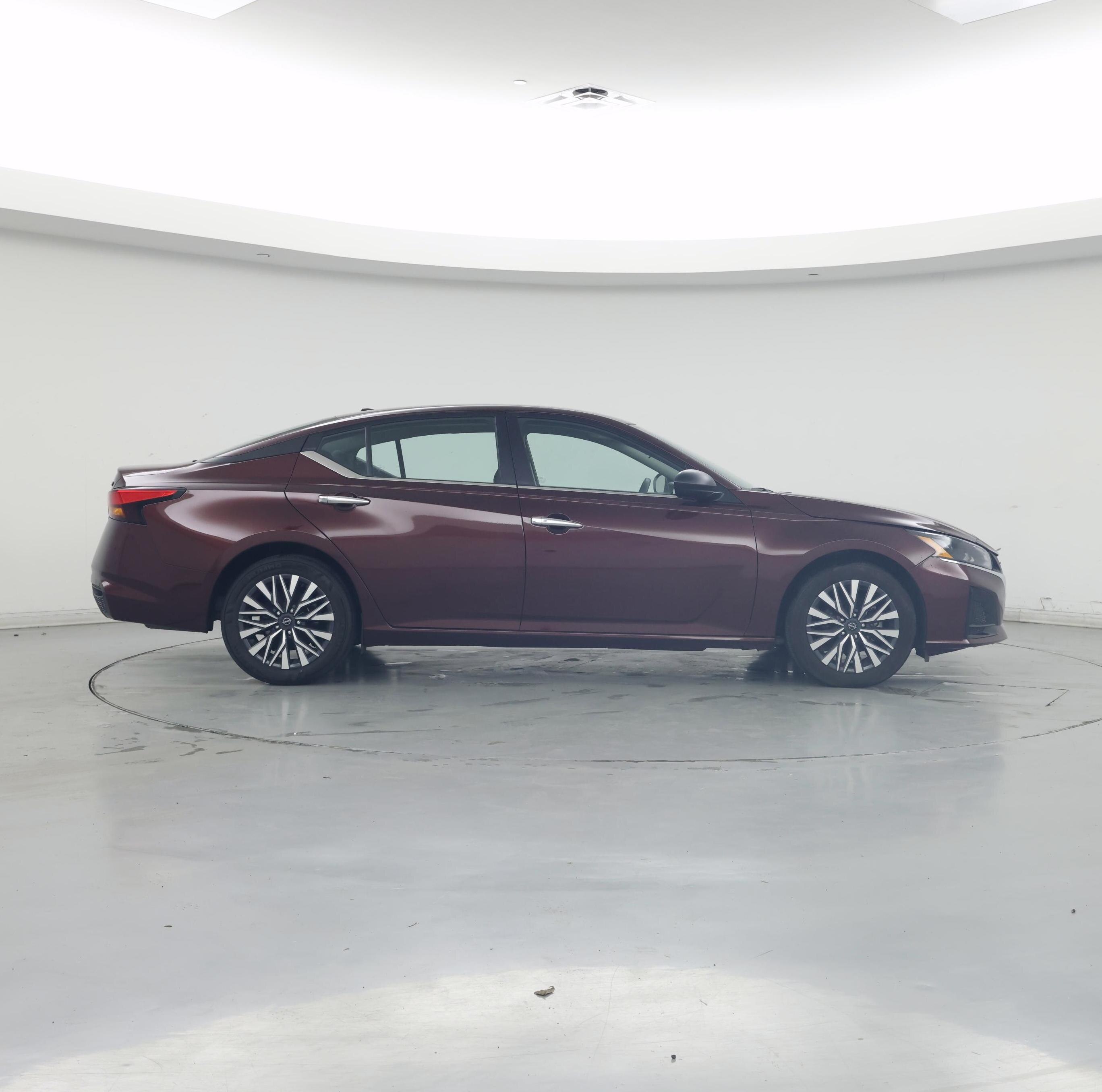 Thumbnail: 2024 Nissan Altima - 7