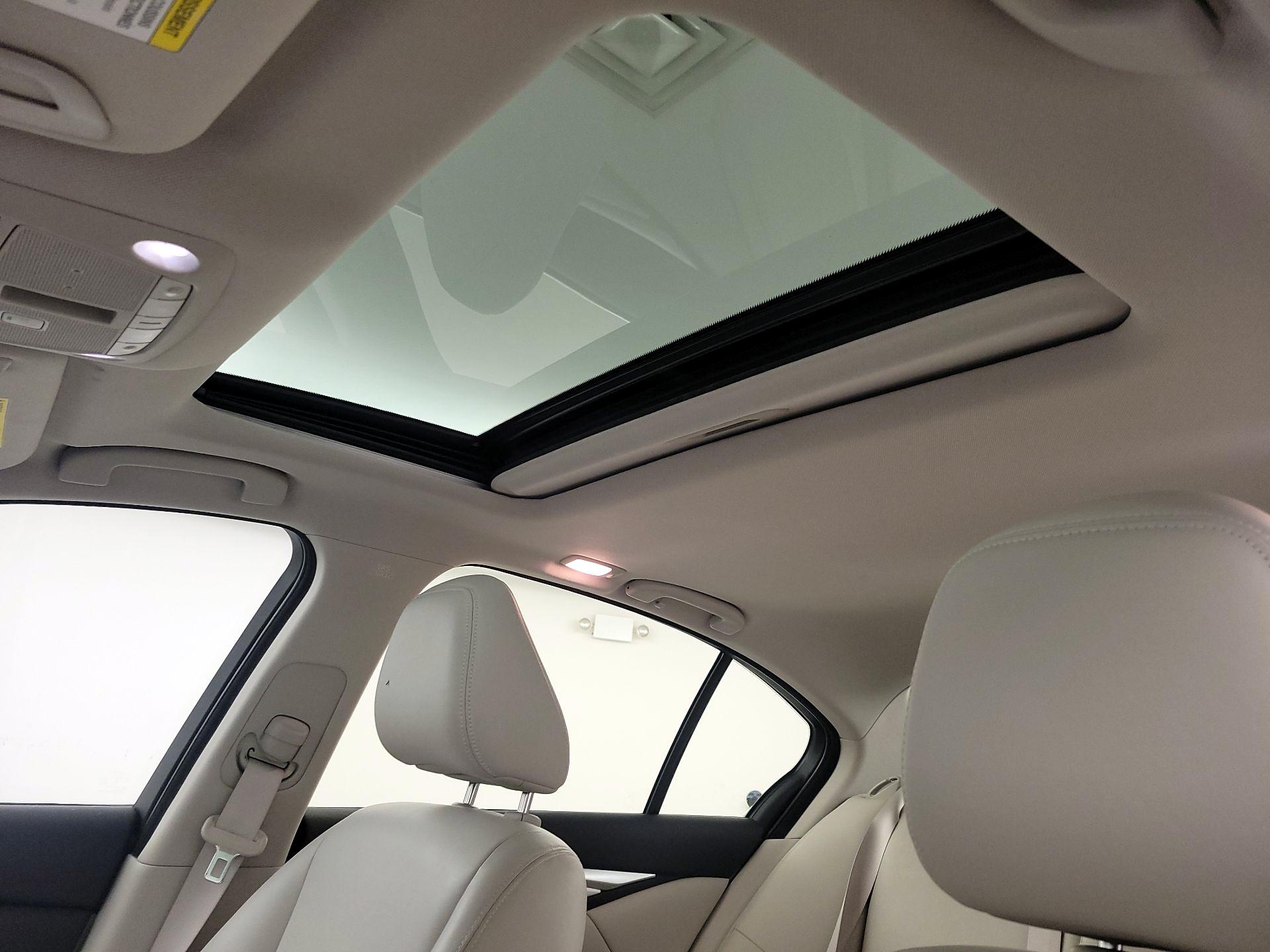 Thumbnail: 2020 INFINITI Q50 - 20