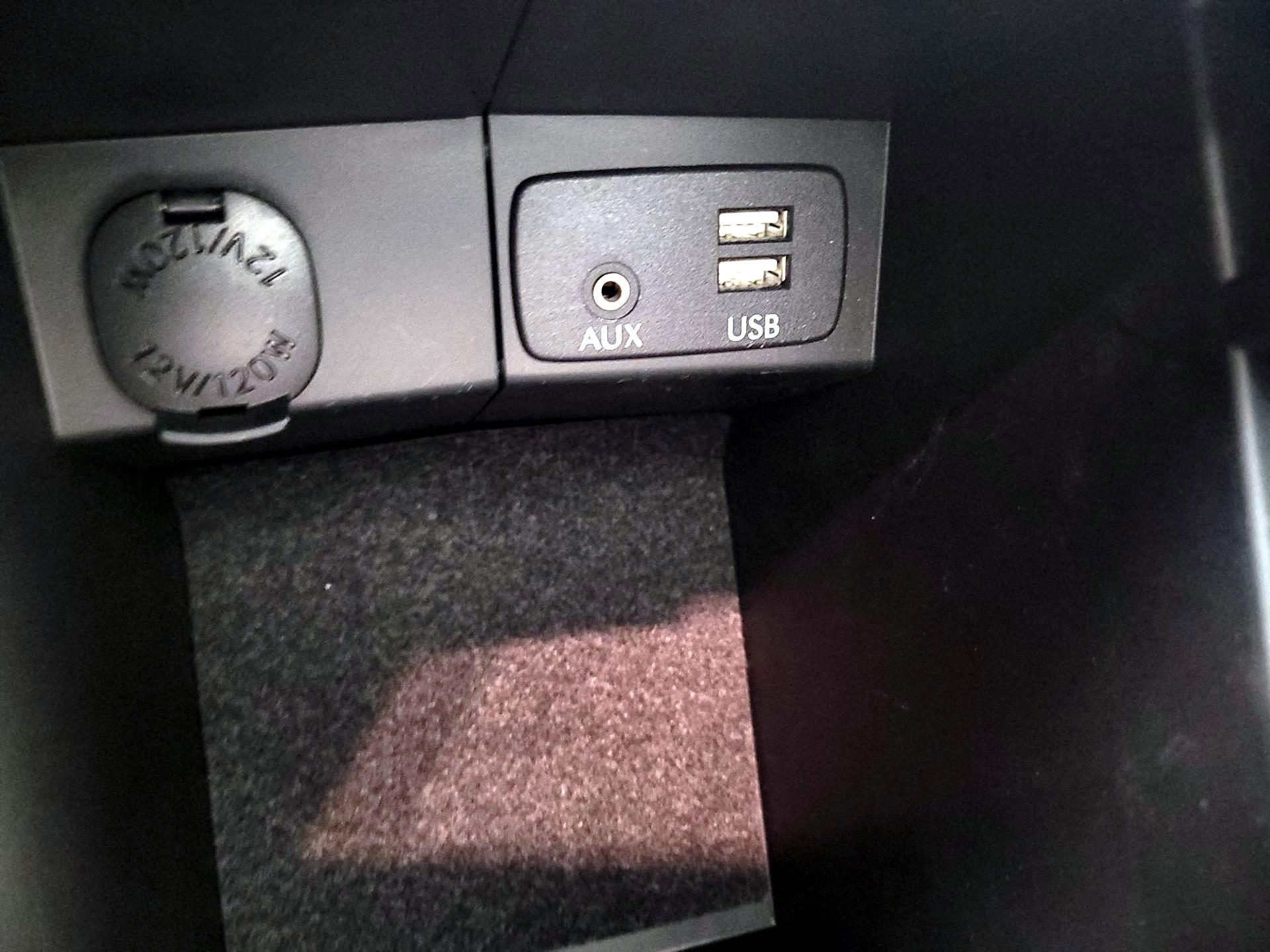 Thumbnail: 2018 Subaru Forester - 19