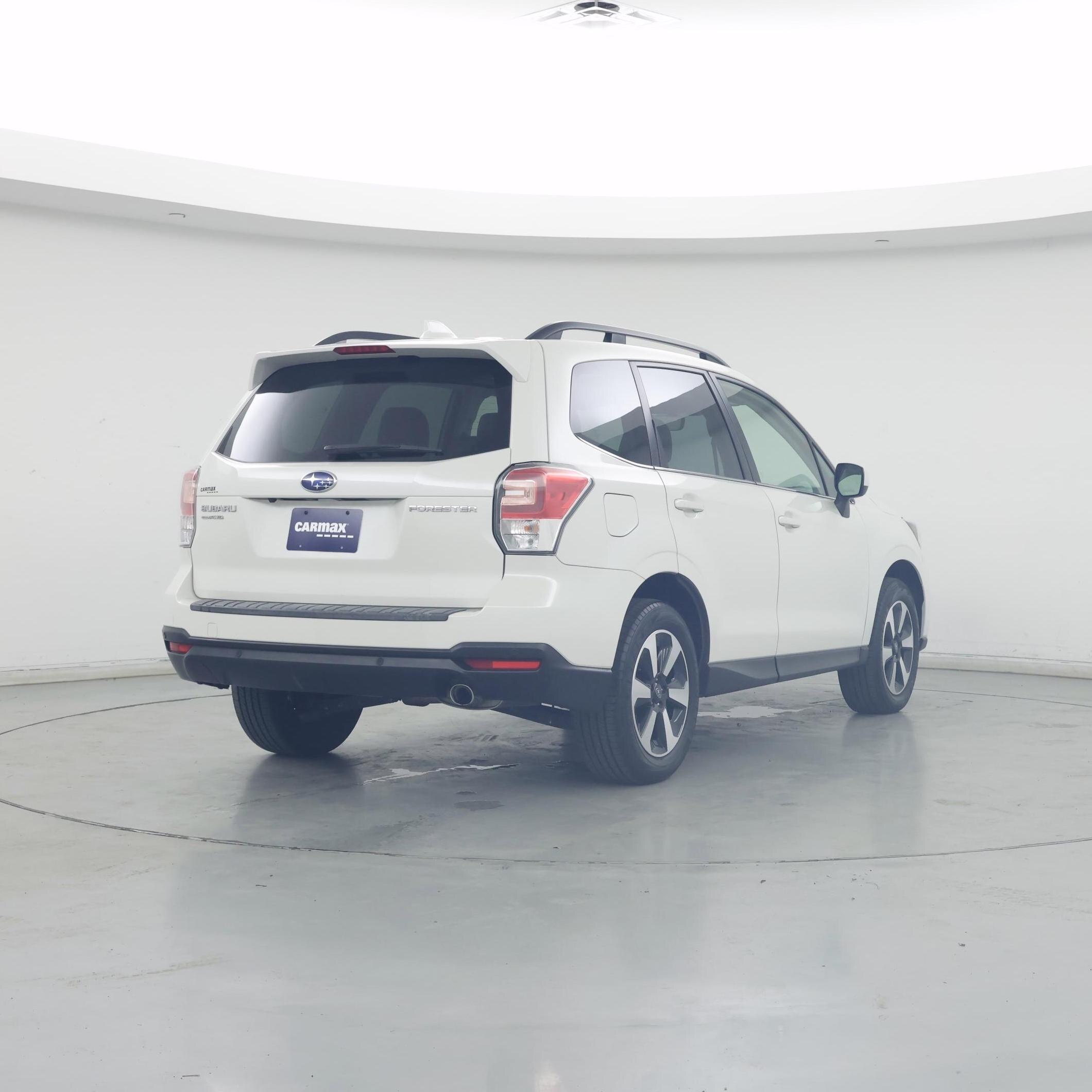 Thumbnail: 2018 Subaru Forester - 8