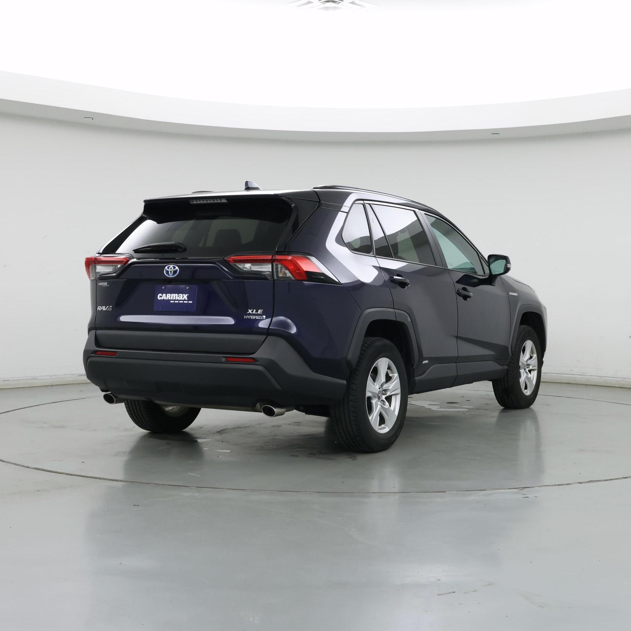 Thumbnail: 2020 Toyota RAV4 - 8