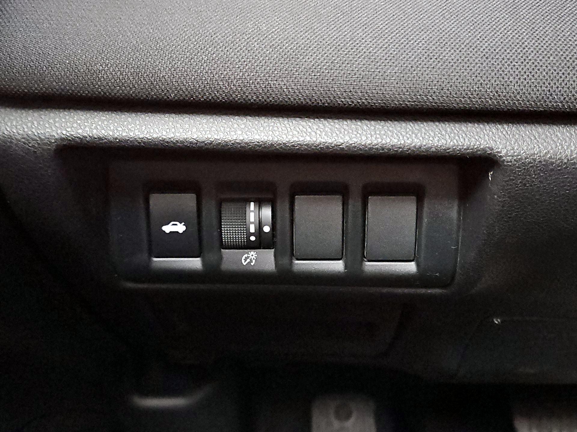 Thumbnail: 2022 Subaru Legacy - 13