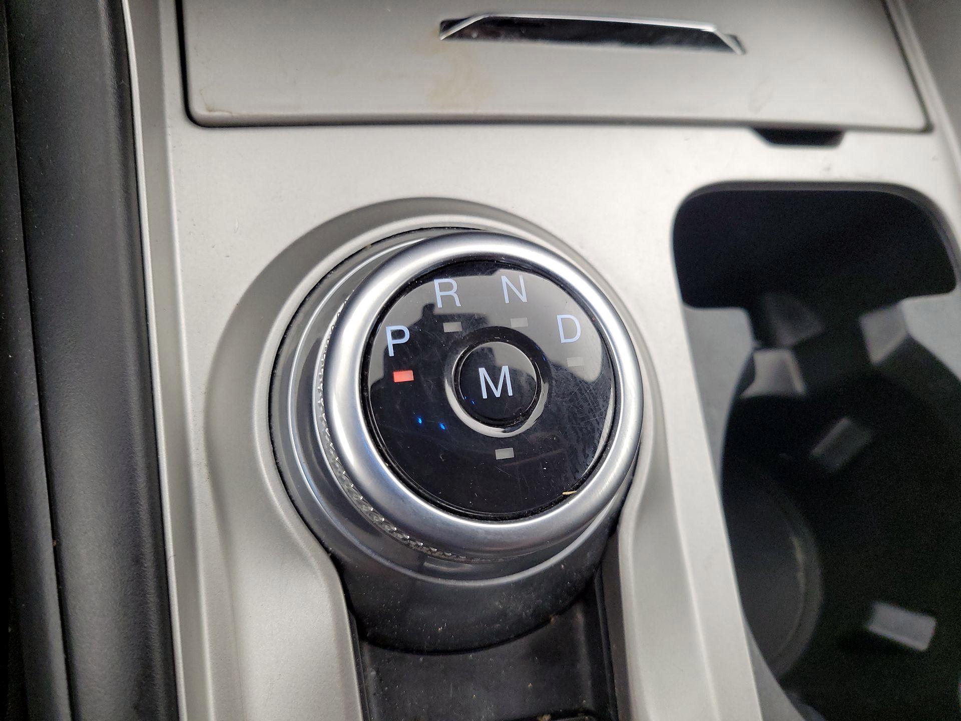 Thumbnail: 2021 Ford Explorer - 17