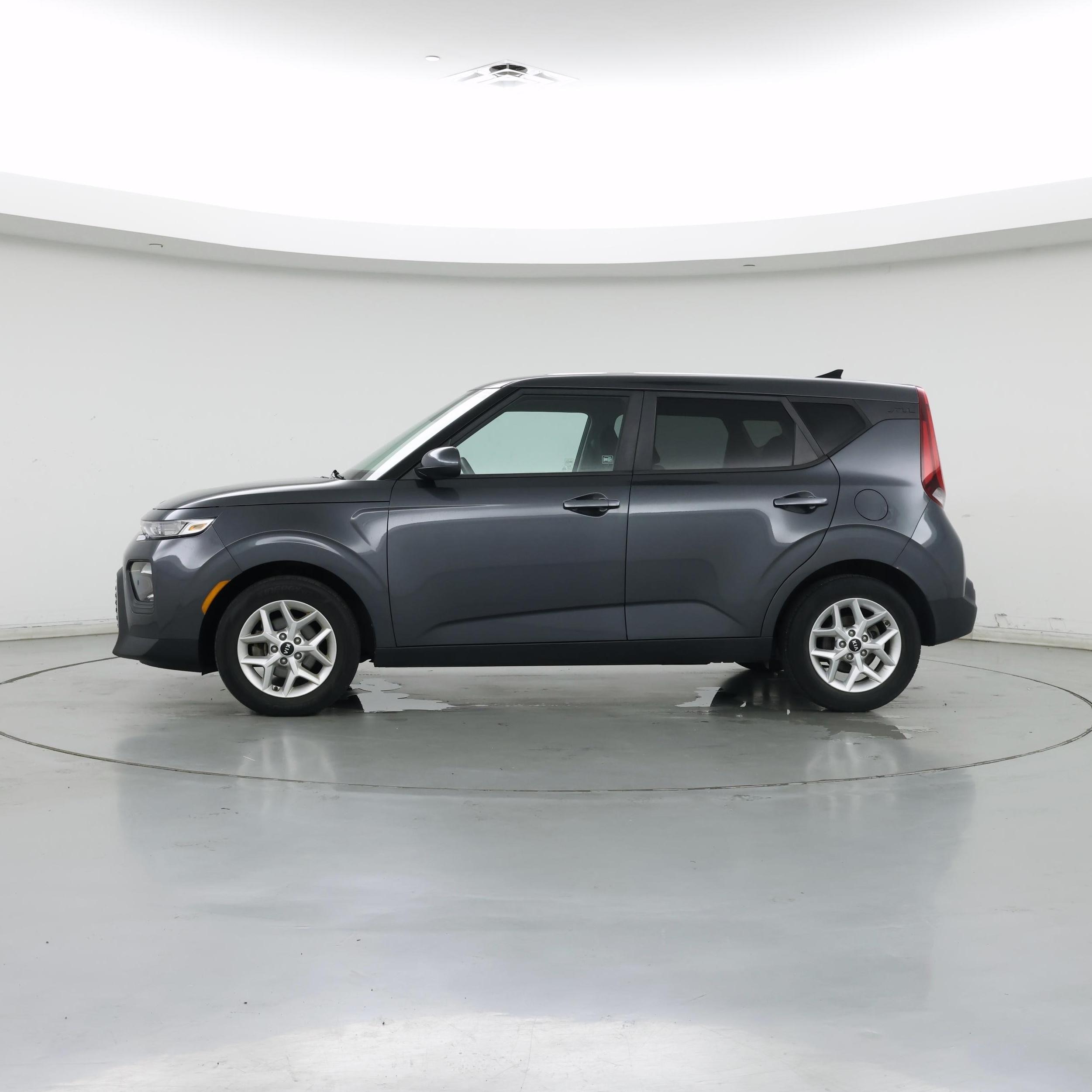Thumbnail: 2021 Kia Soul - 3