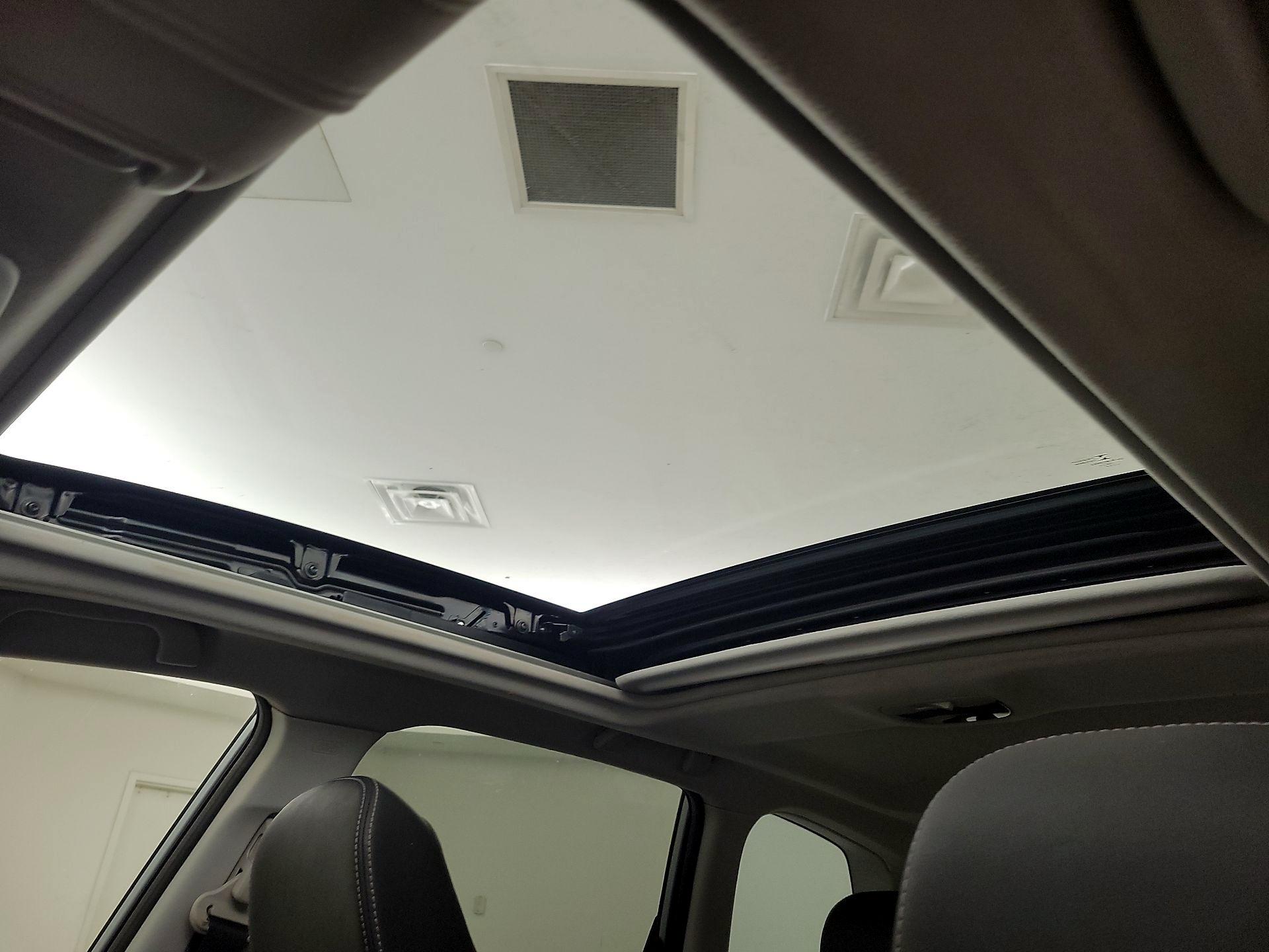 Thumbnail: 2017 Subaru Forester - 20