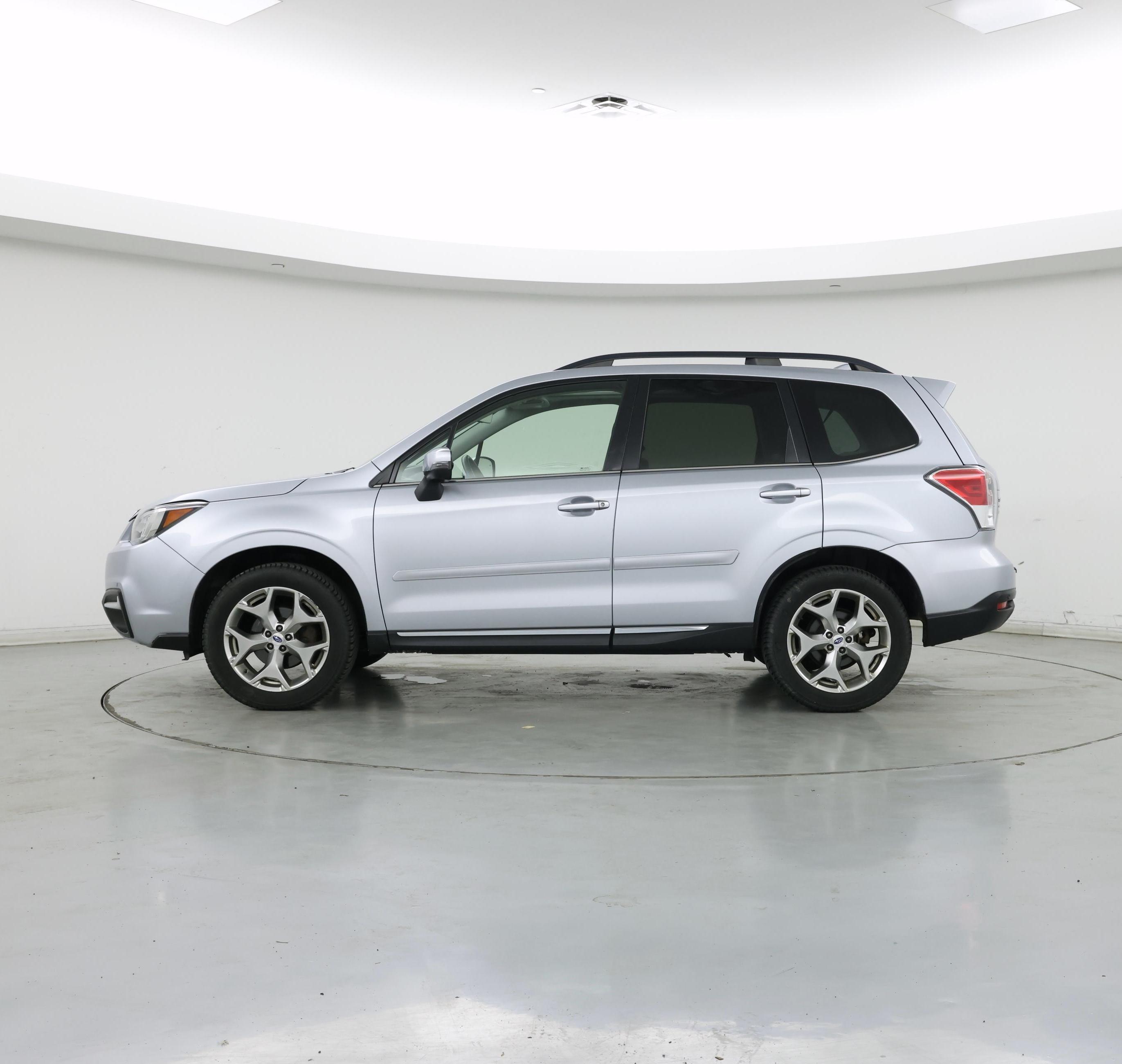 Thumbnail: 2017 Subaru Forester - 3