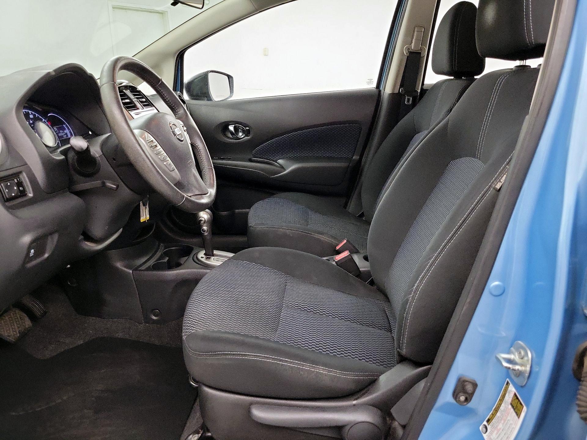 Thumbnail: 2015 Nissan Versa Note - 11