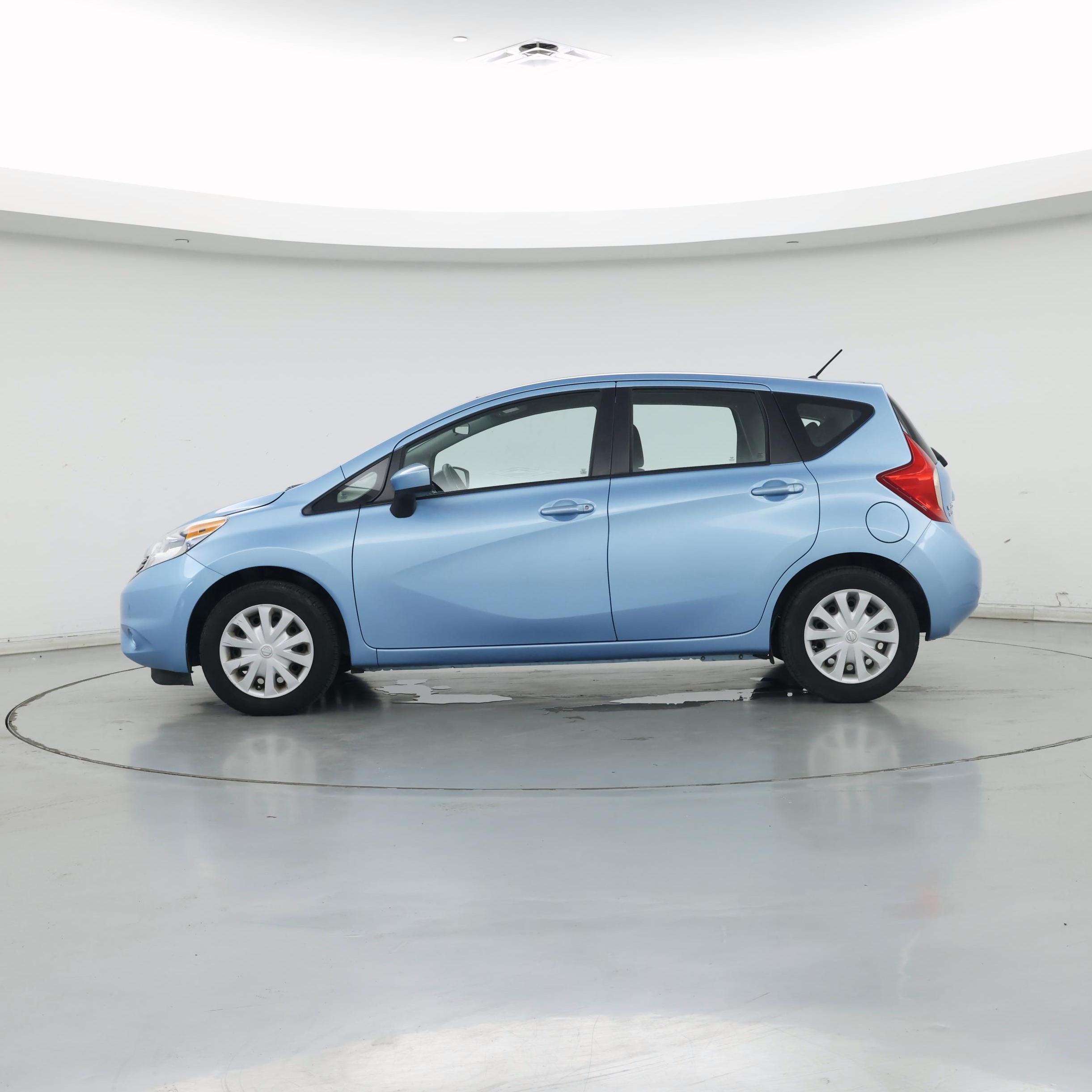 Thumbnail: 2015 Nissan Versa Note - 3