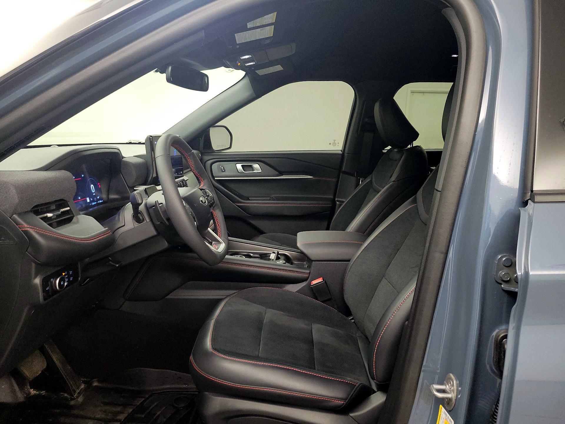 Thumbnail: 2026 Ford Explorer - 11