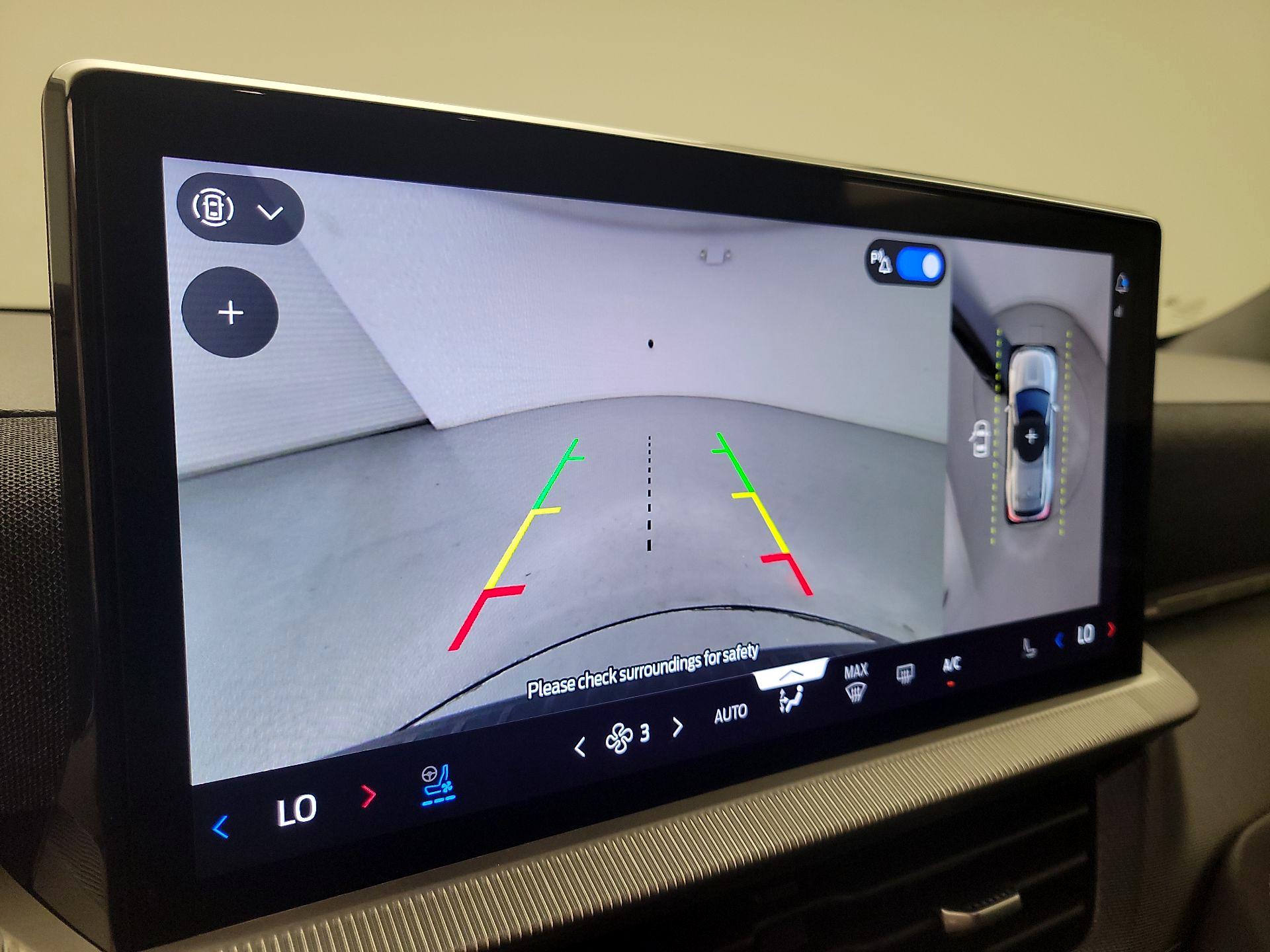 Thumbnail: 2026 Ford Explorer - 14