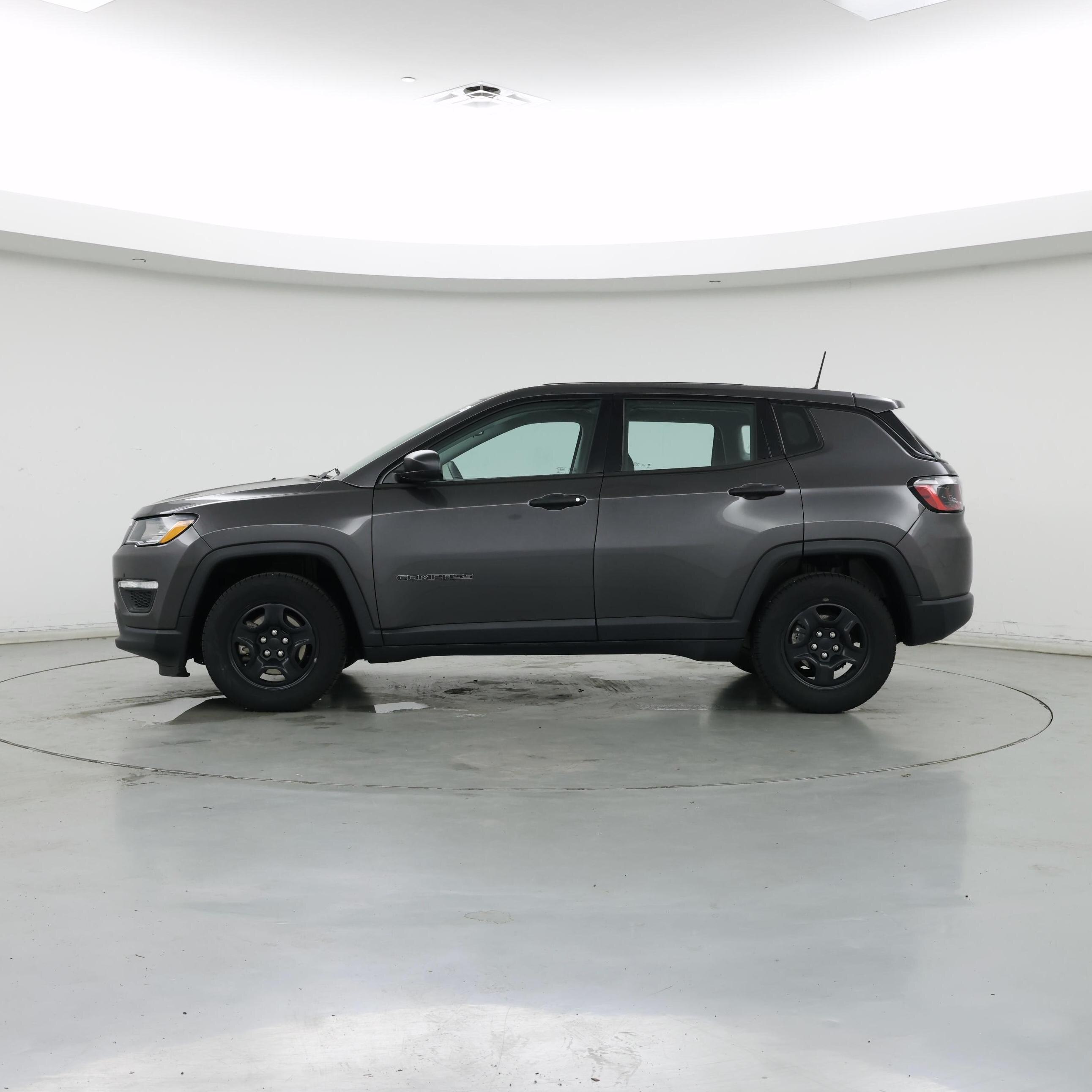 Thumbnail: 2021 Jeep Compass - 3