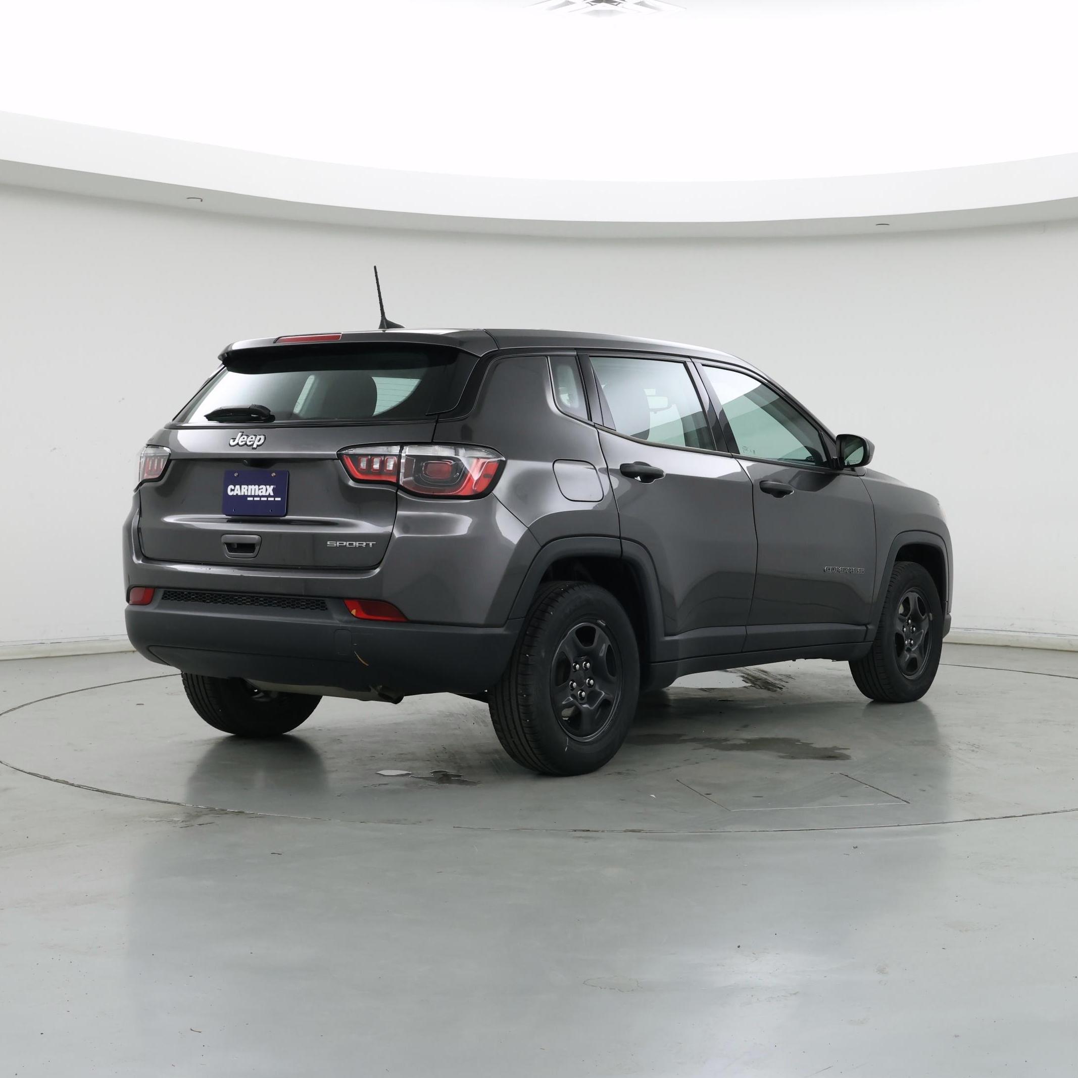 Thumbnail: 2021 Jeep Compass - 8