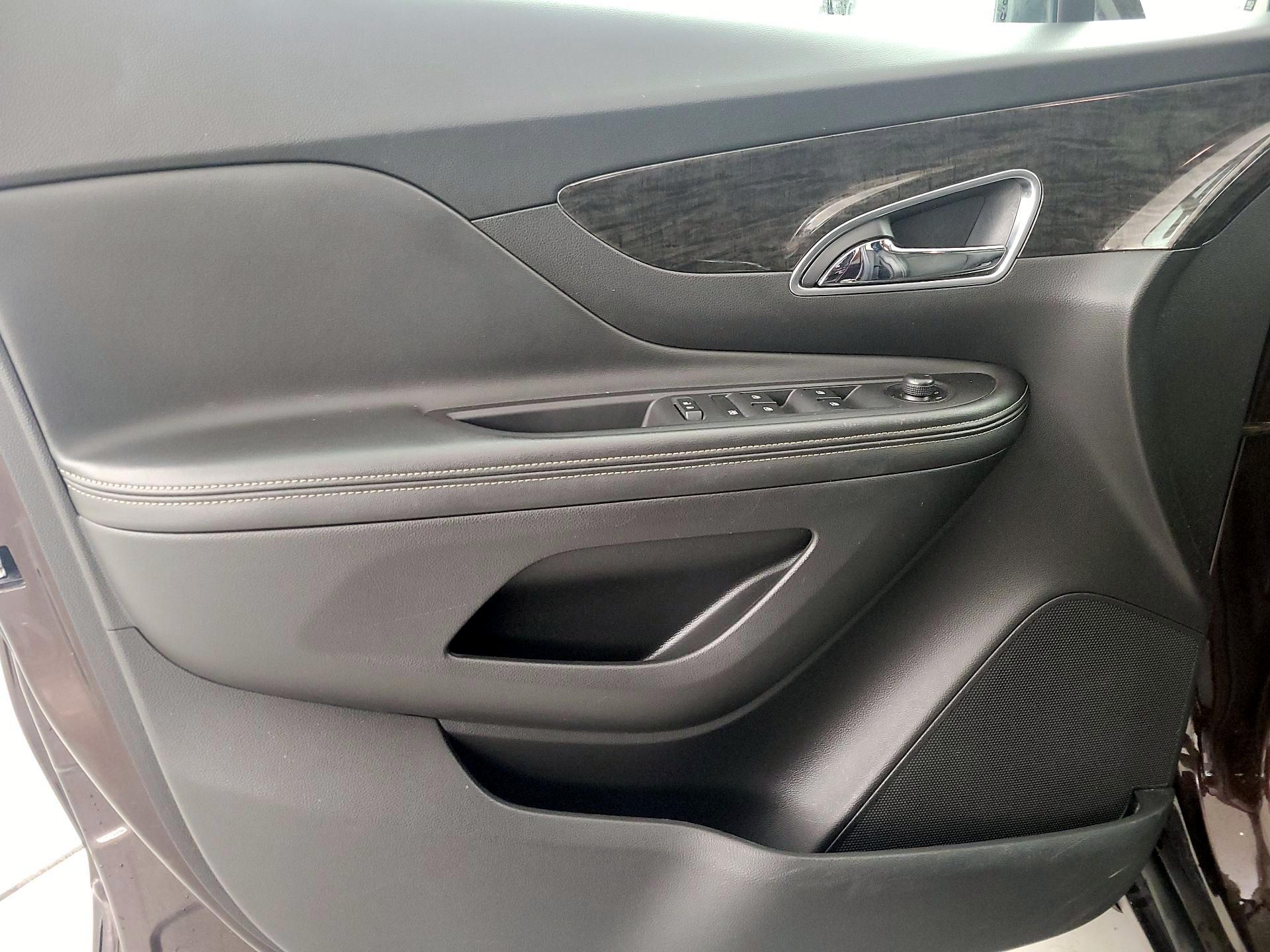 Thumbnail: 2016 Buick Encore - 12