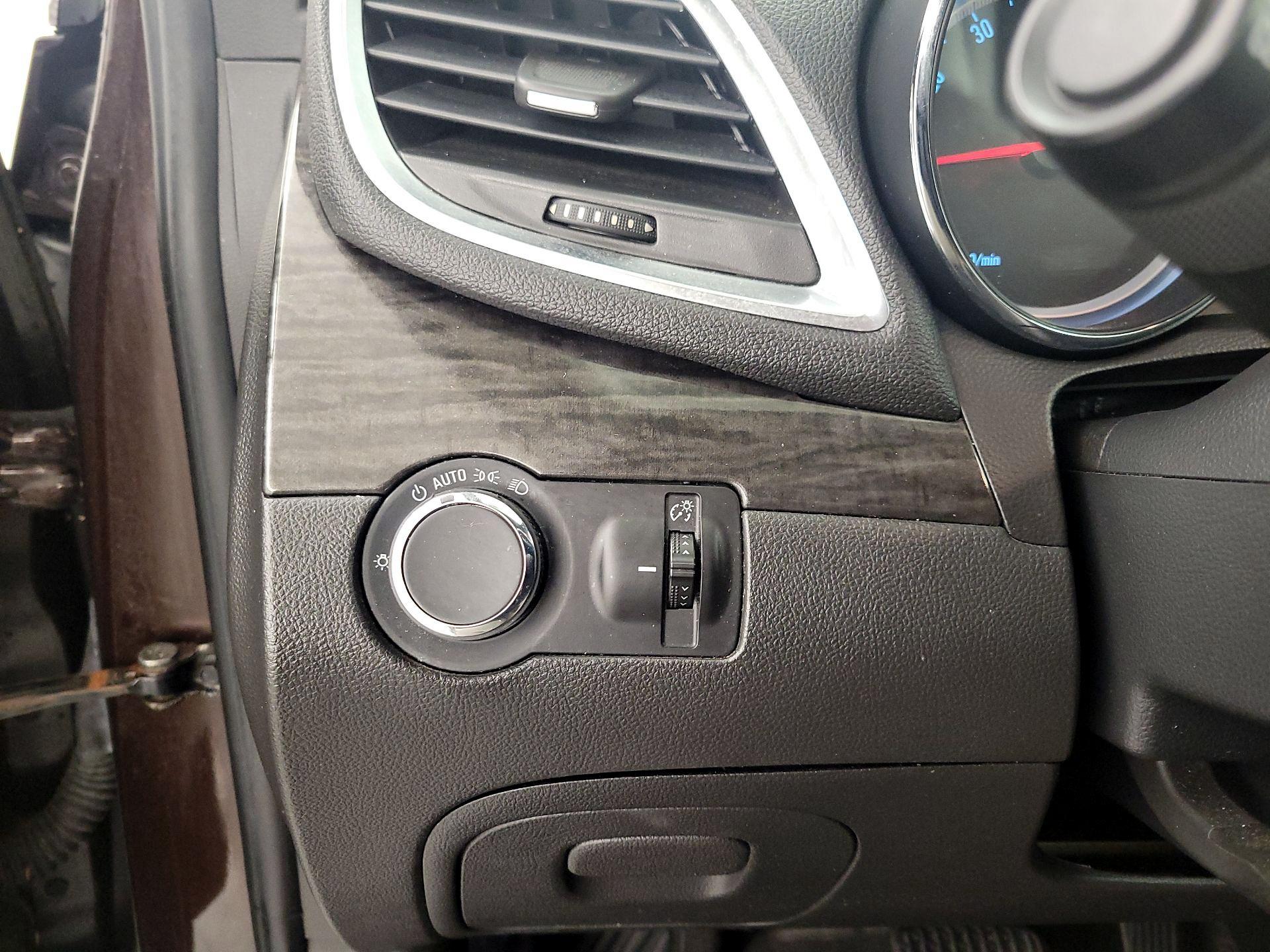 Thumbnail: 2016 Buick Encore - 13