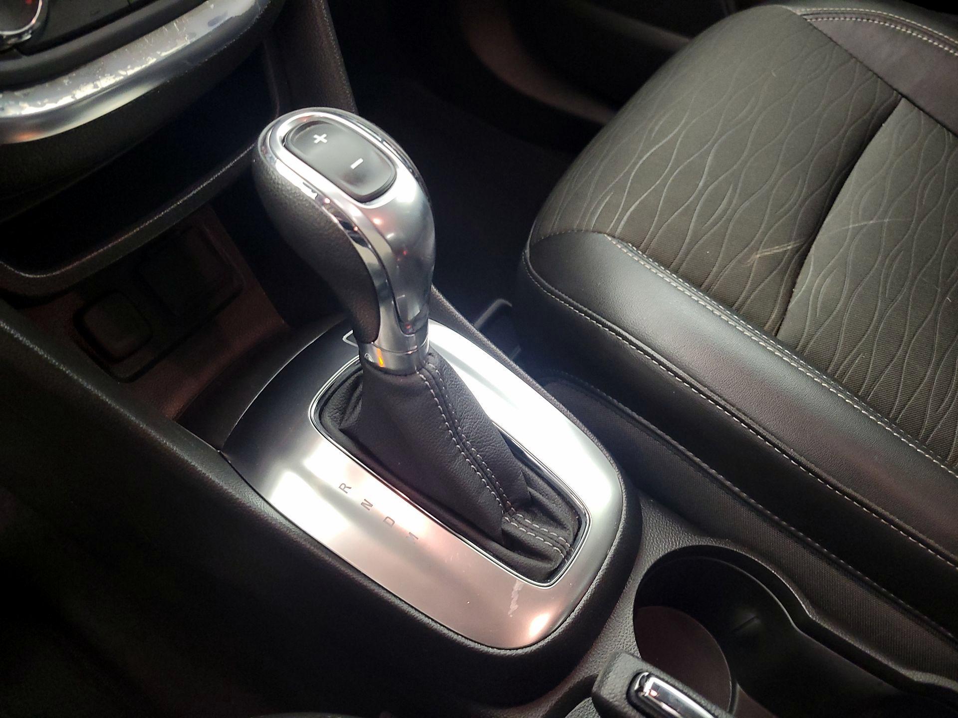 Thumbnail: 2016 Buick Encore - 17